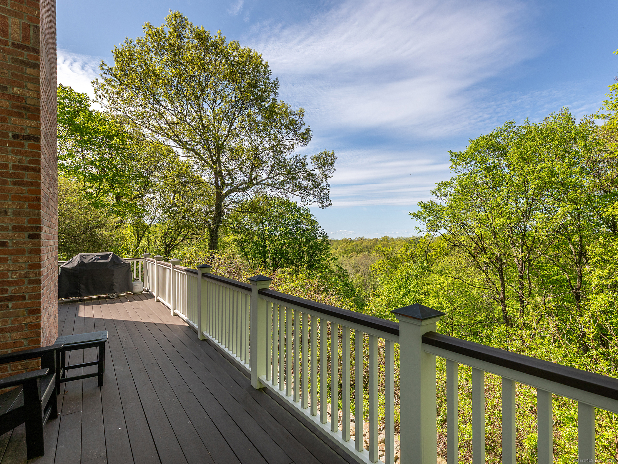 143 Tophet, Roxbury, Connecticut 06783