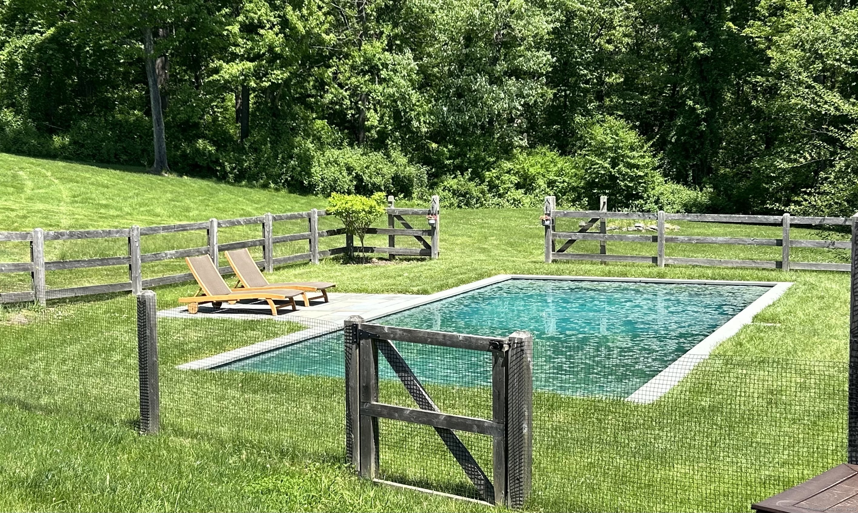 22 Highmeadow, Roxbury, Connecticut 06783