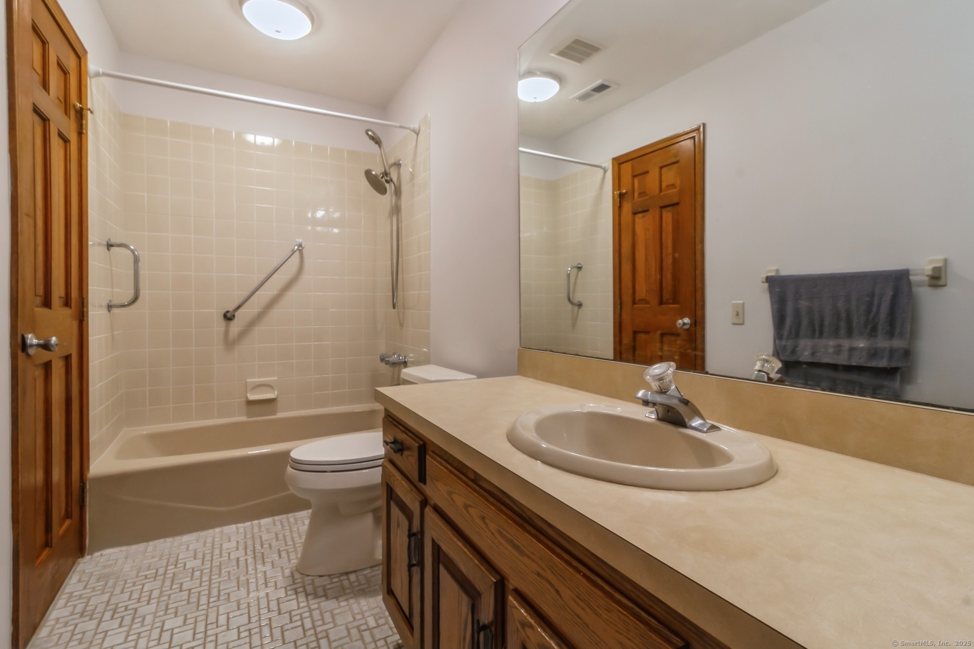 55 Mill Plain, Danbury, Connecticut 06811