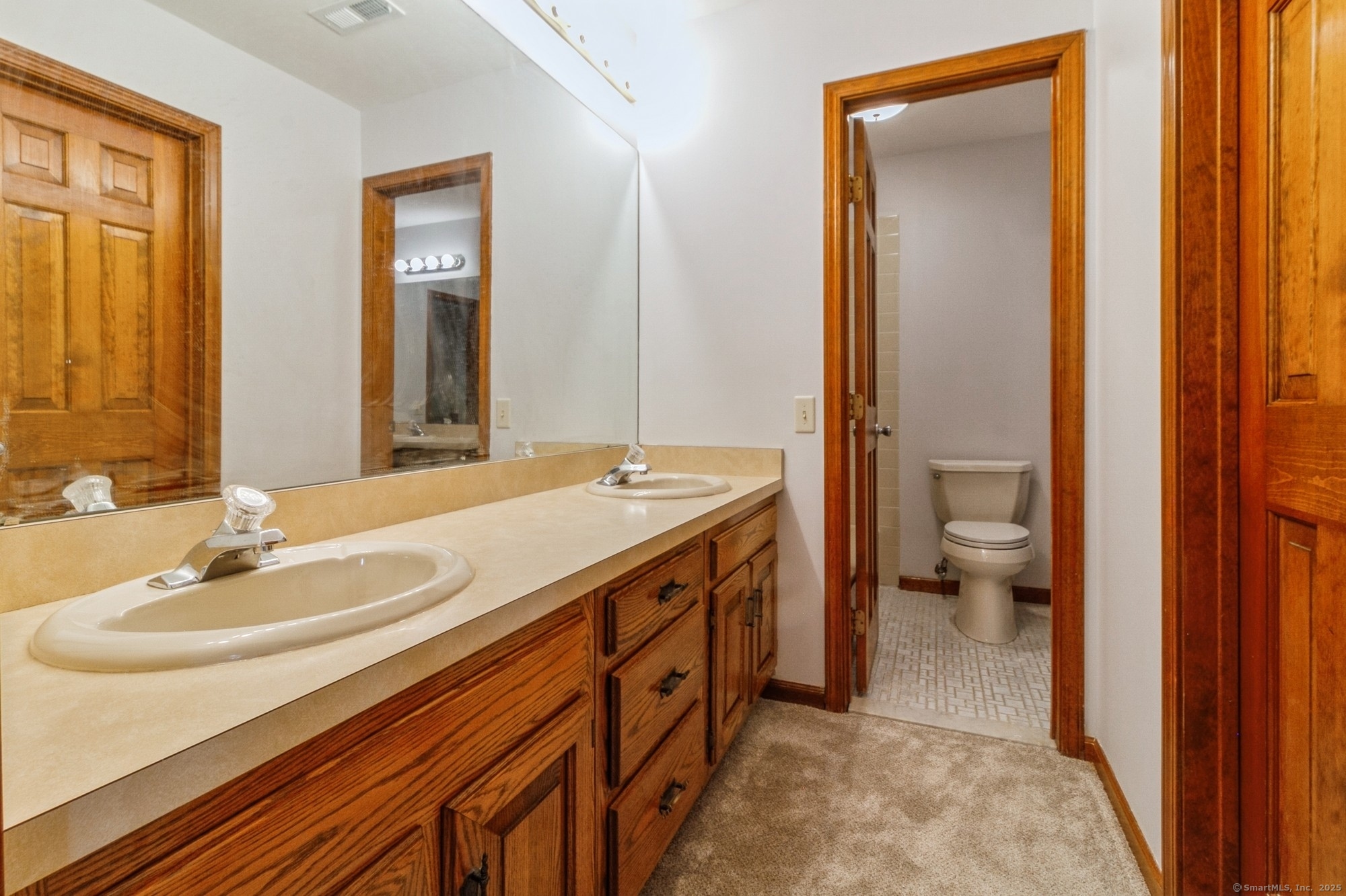 55 Mill Plain, Danbury, Connecticut 06811