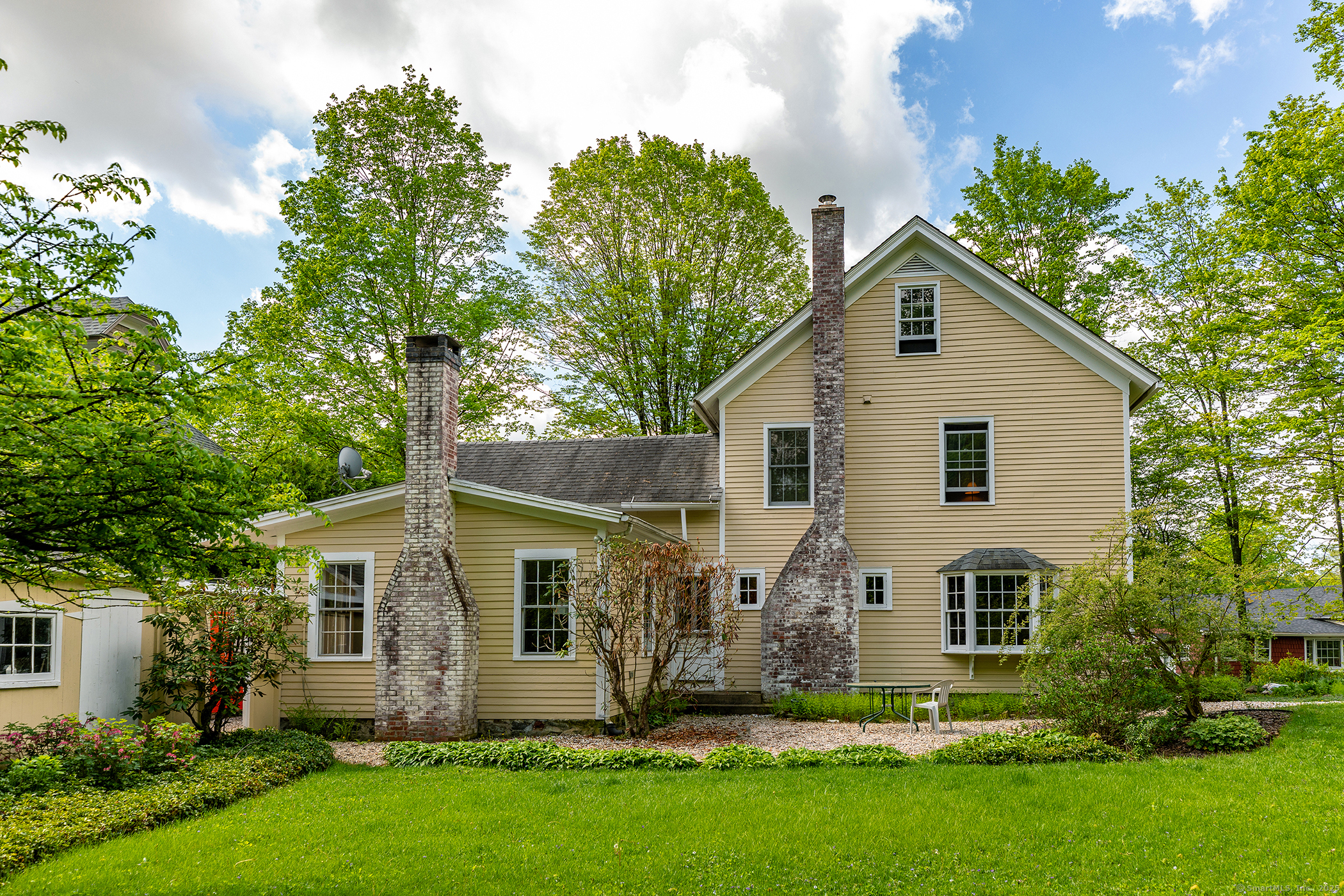7 Orenaug, Woodbury, Connecticut 06798