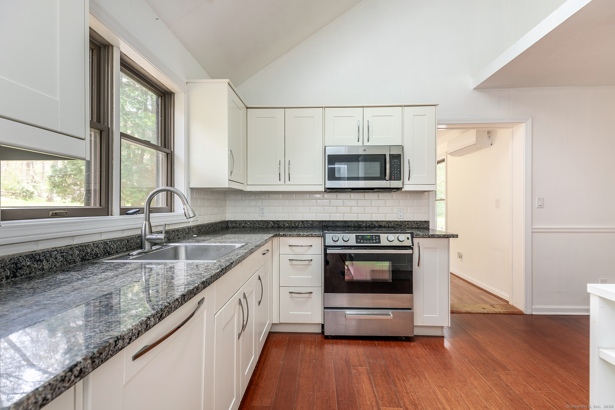 433 Kent Cornwall, Kent, Connecticut 06757