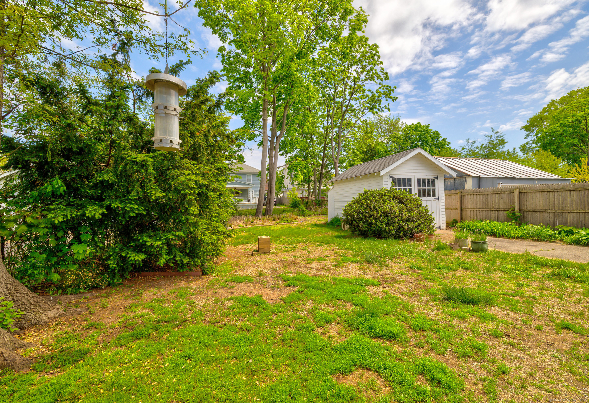 409 Third, West Haven, Connecticut 06516