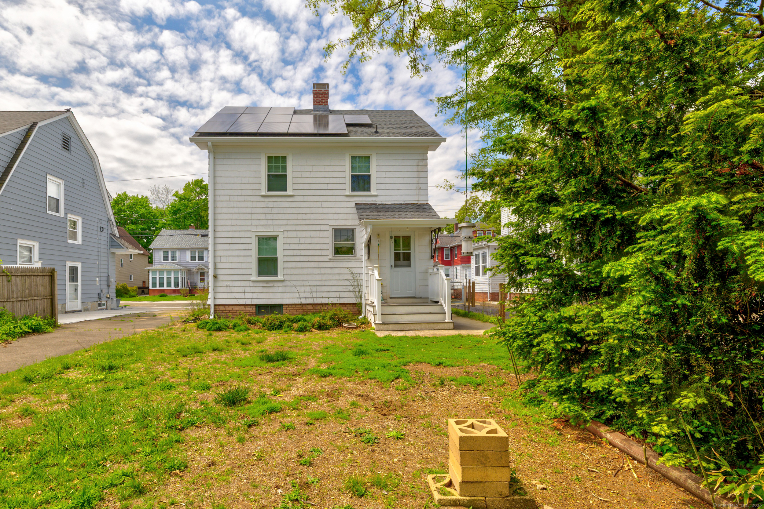 409 Third, West Haven, Connecticut 06516