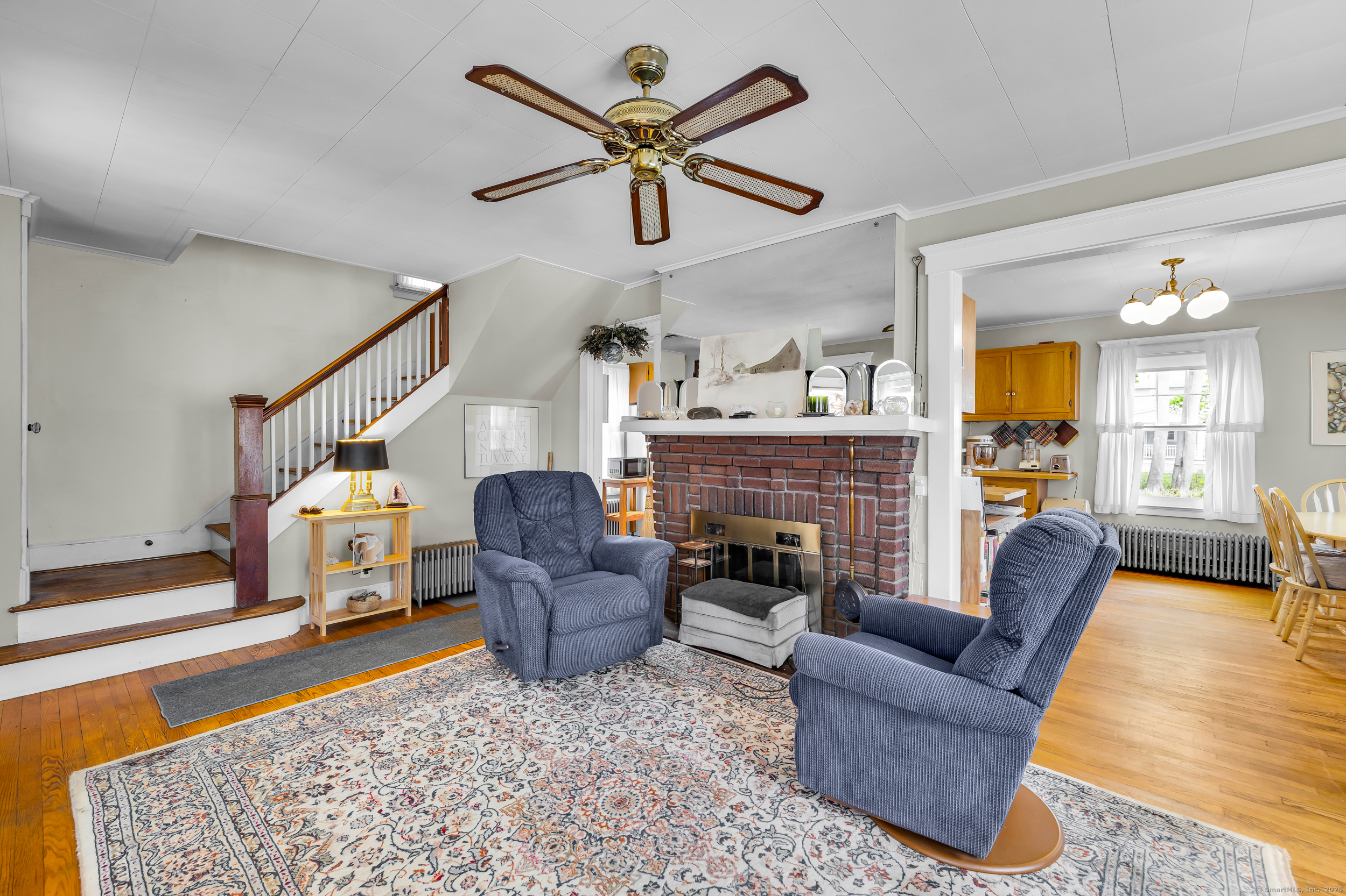 409 Third, West Haven, Connecticut 06516