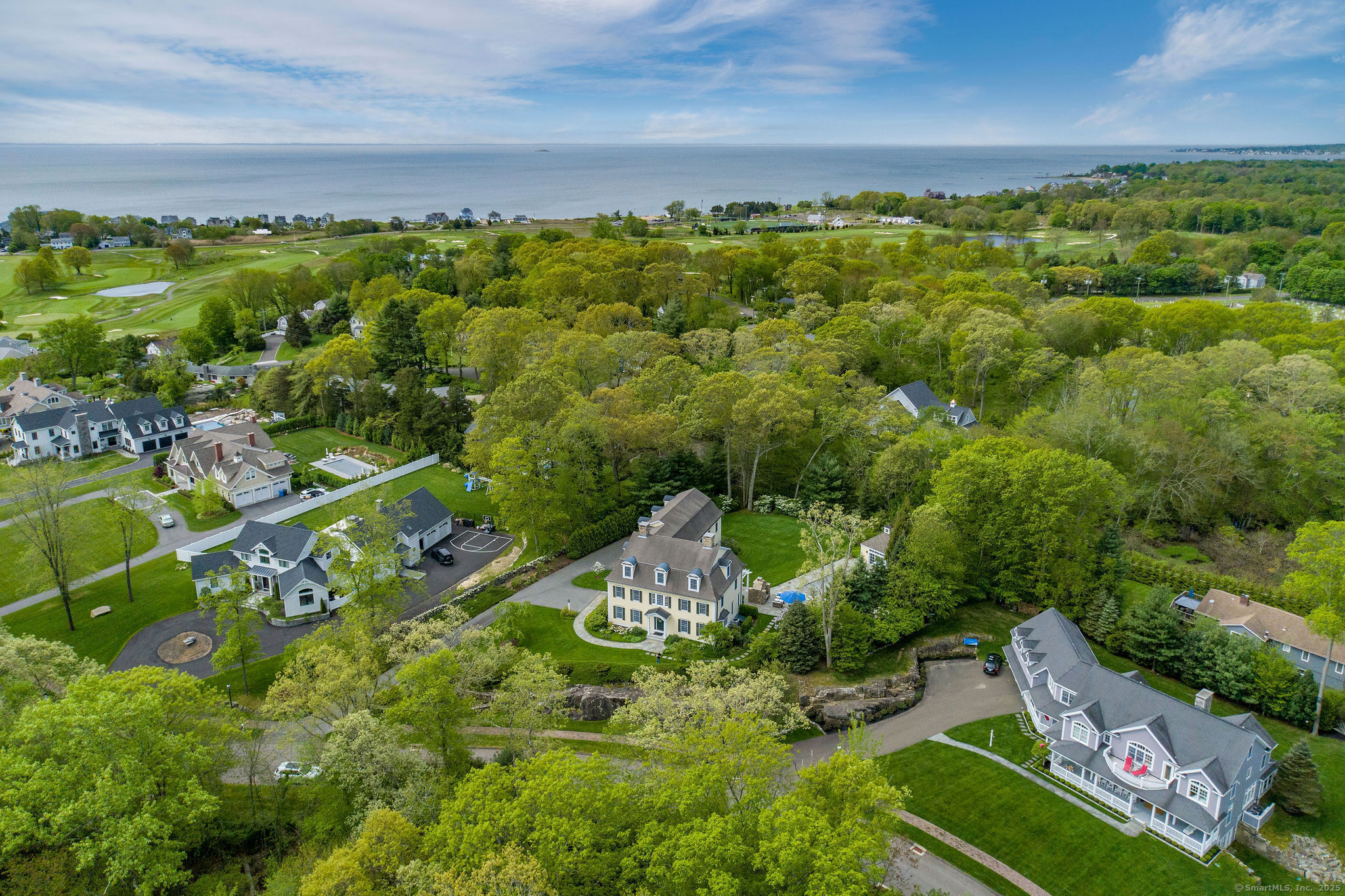 37 Lantern Hill, Madison, Connecticut 06443
