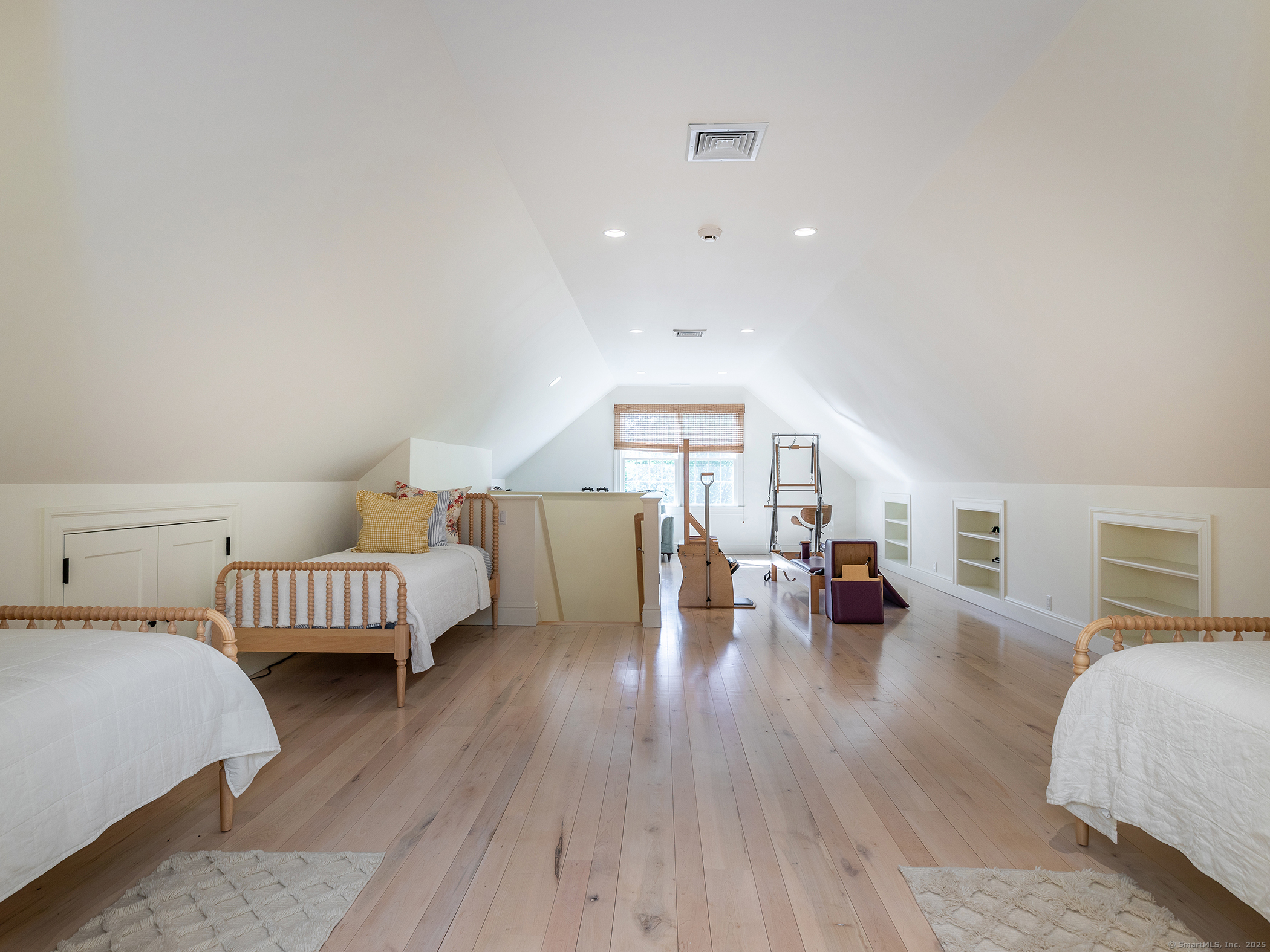 143 Tophet, Roxbury, Connecticut 06783