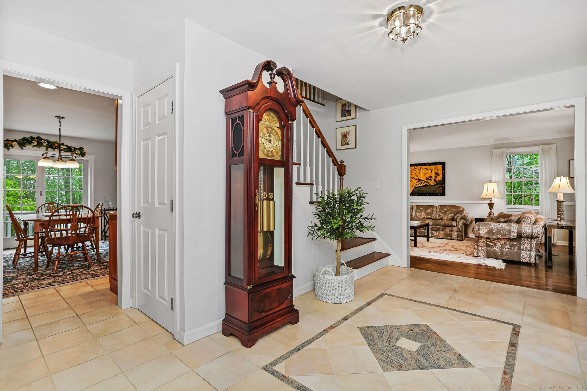 63 Barnswallow, Trumbull, Connecticut 06611