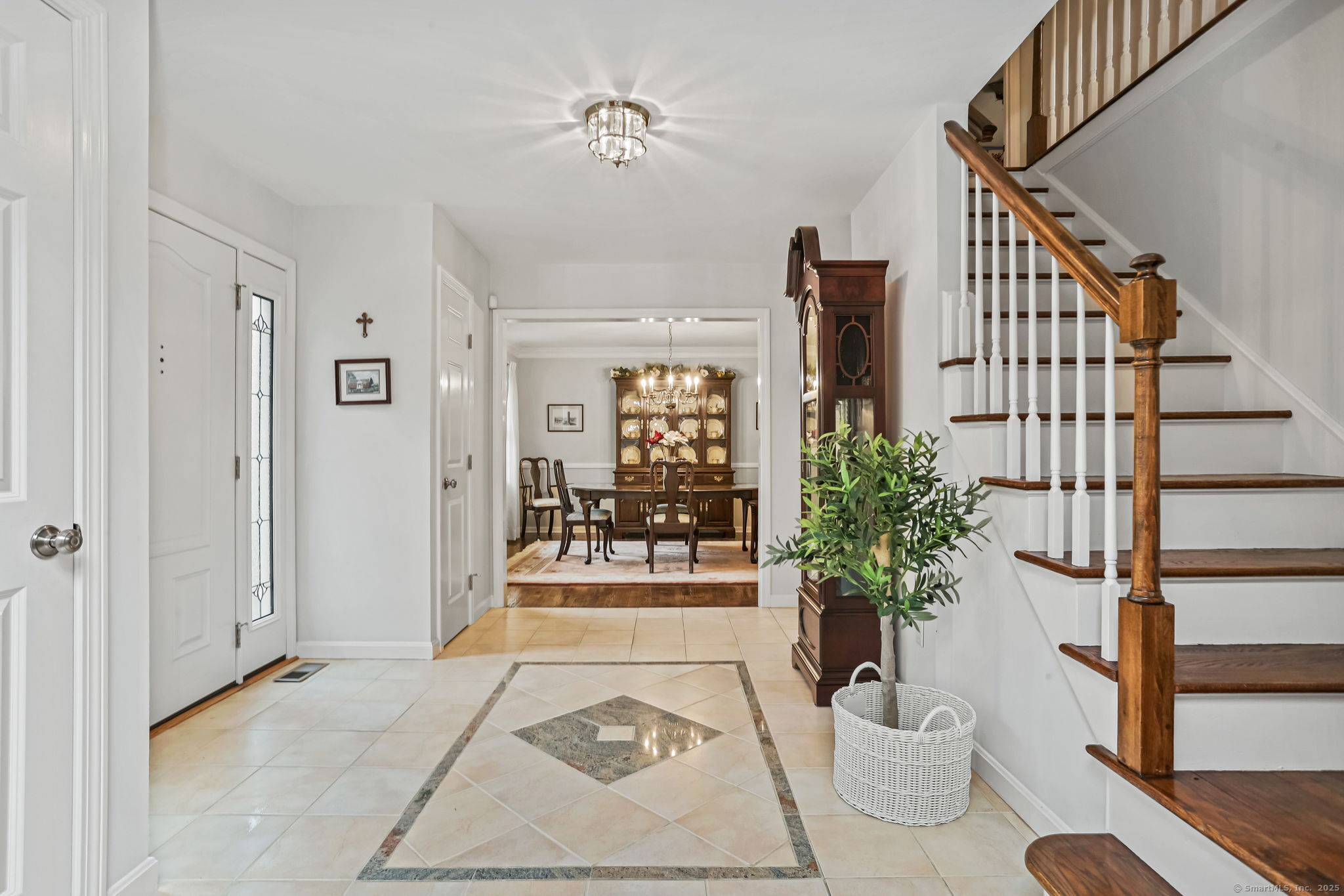 63 Barnswallow, Trumbull, Connecticut 06611