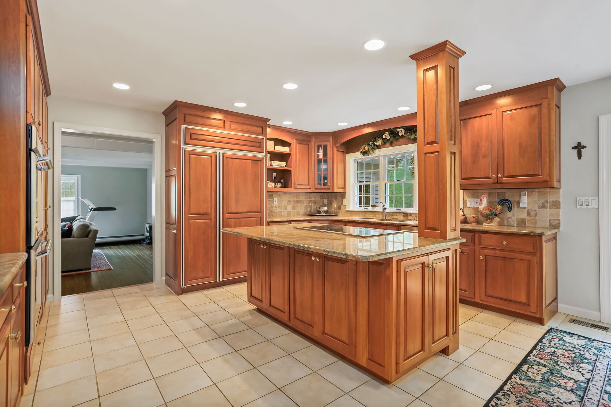 63 Barnswallow, Trumbull, Connecticut 06611