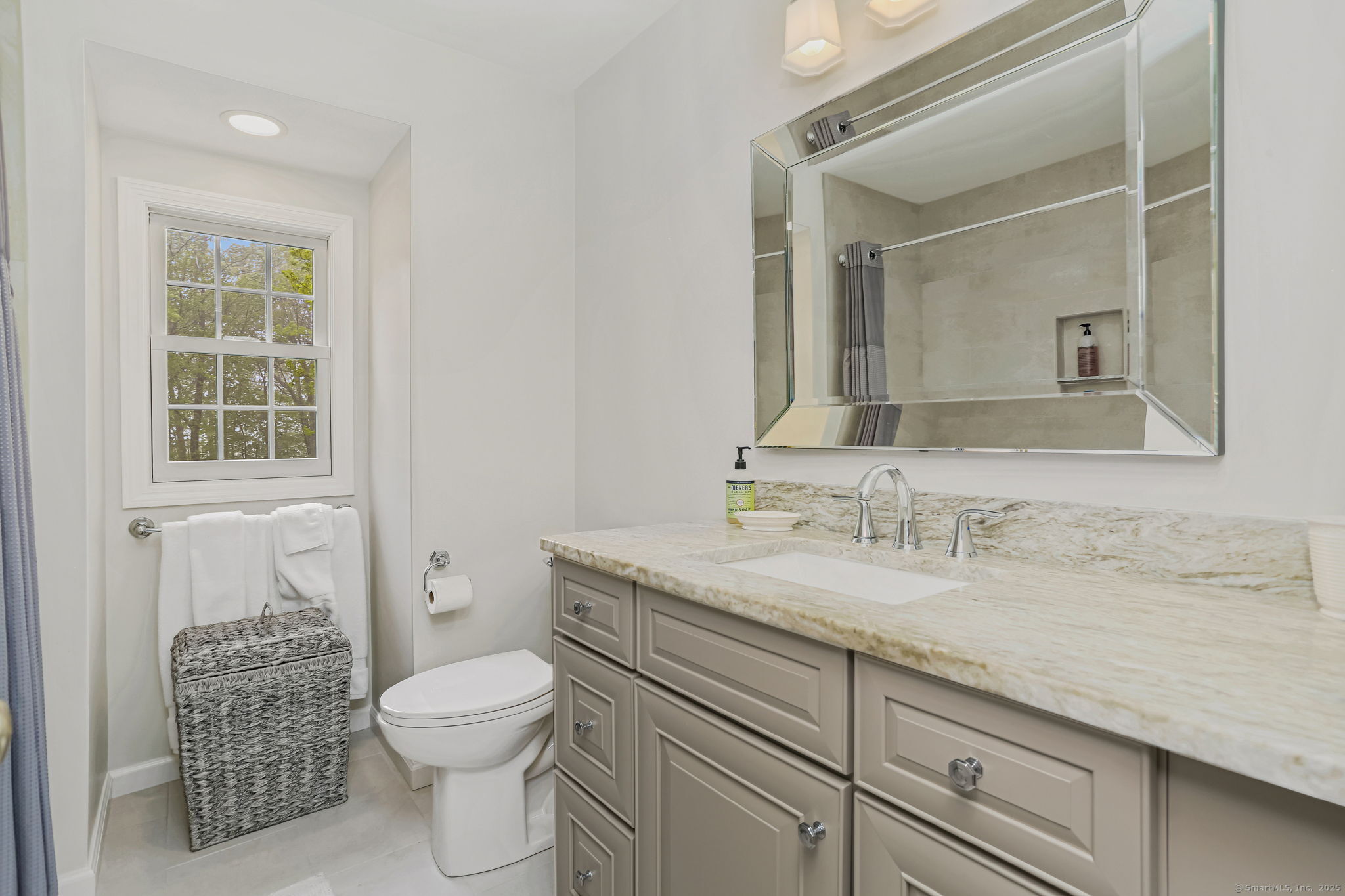 63 Barnswallow, Trumbull, Connecticut 06611