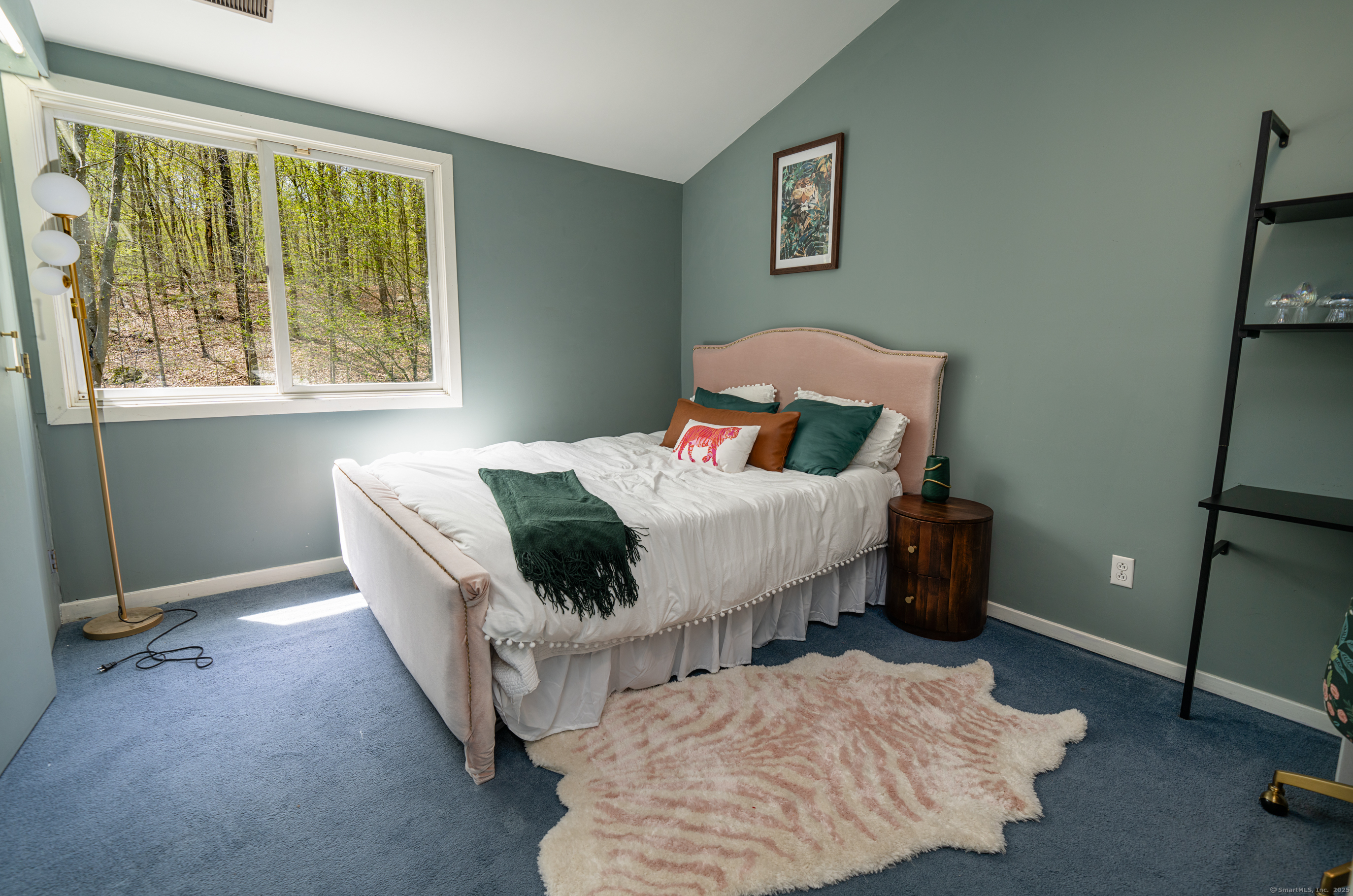 195 Summer Hill, Madison, Connecticut 06443