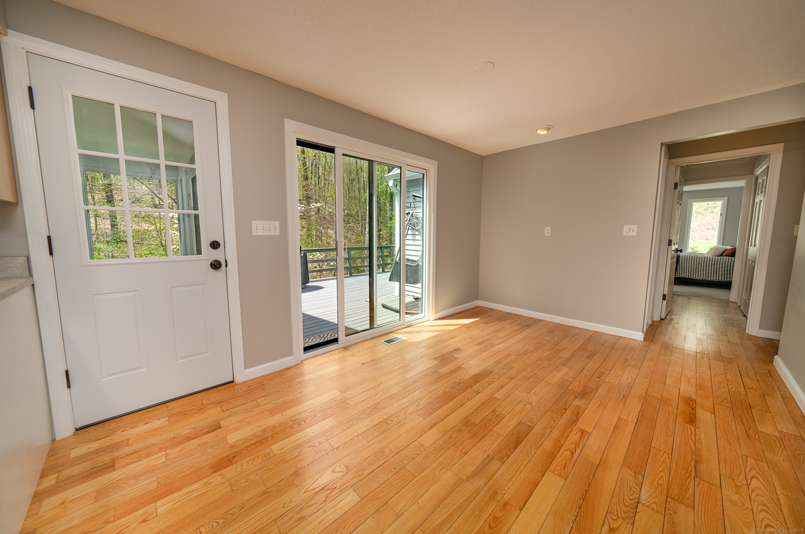 195 Summer Hill, Madison, Connecticut 06443