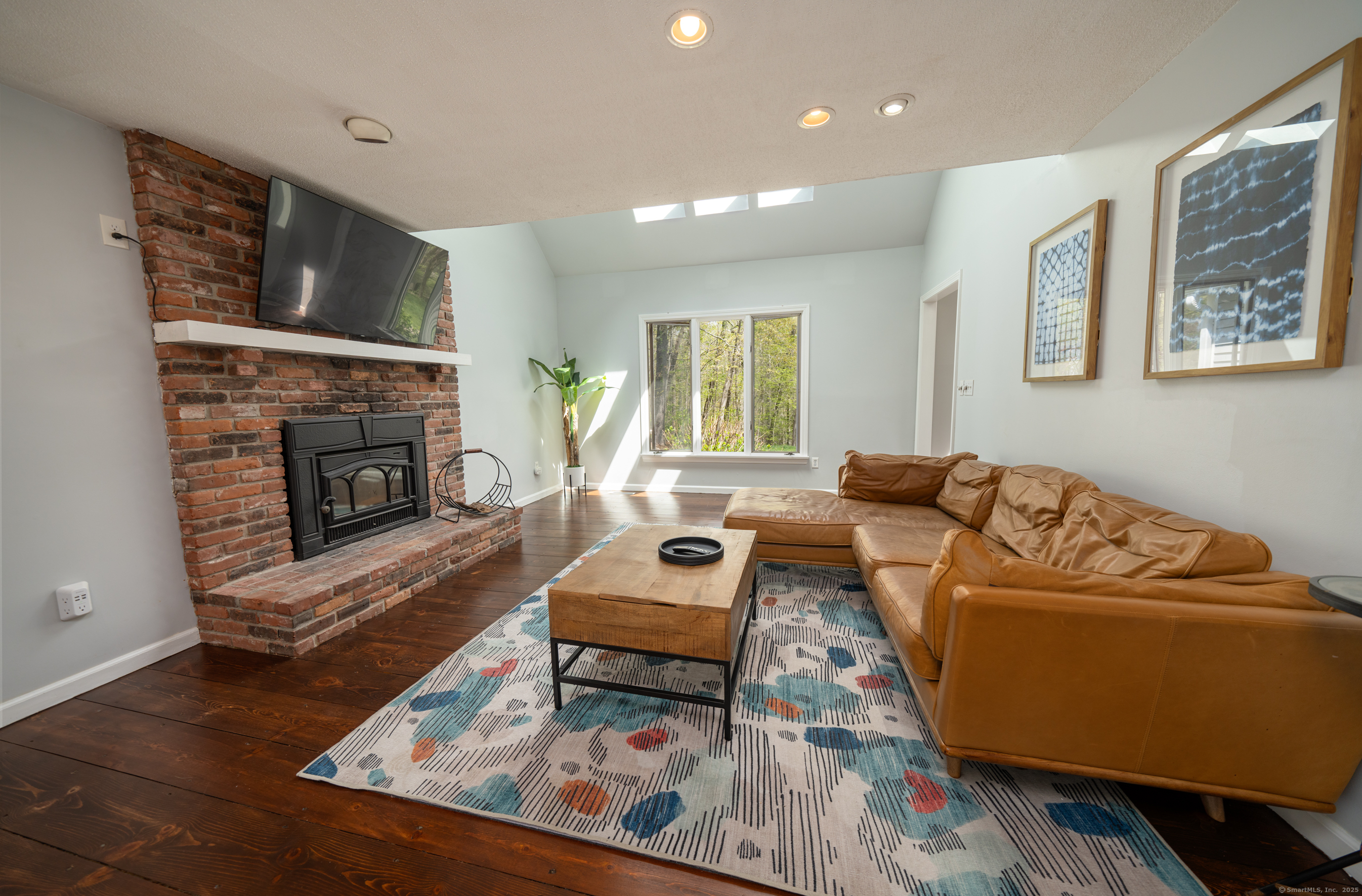 195 Summer Hill, Madison, Connecticut 06443