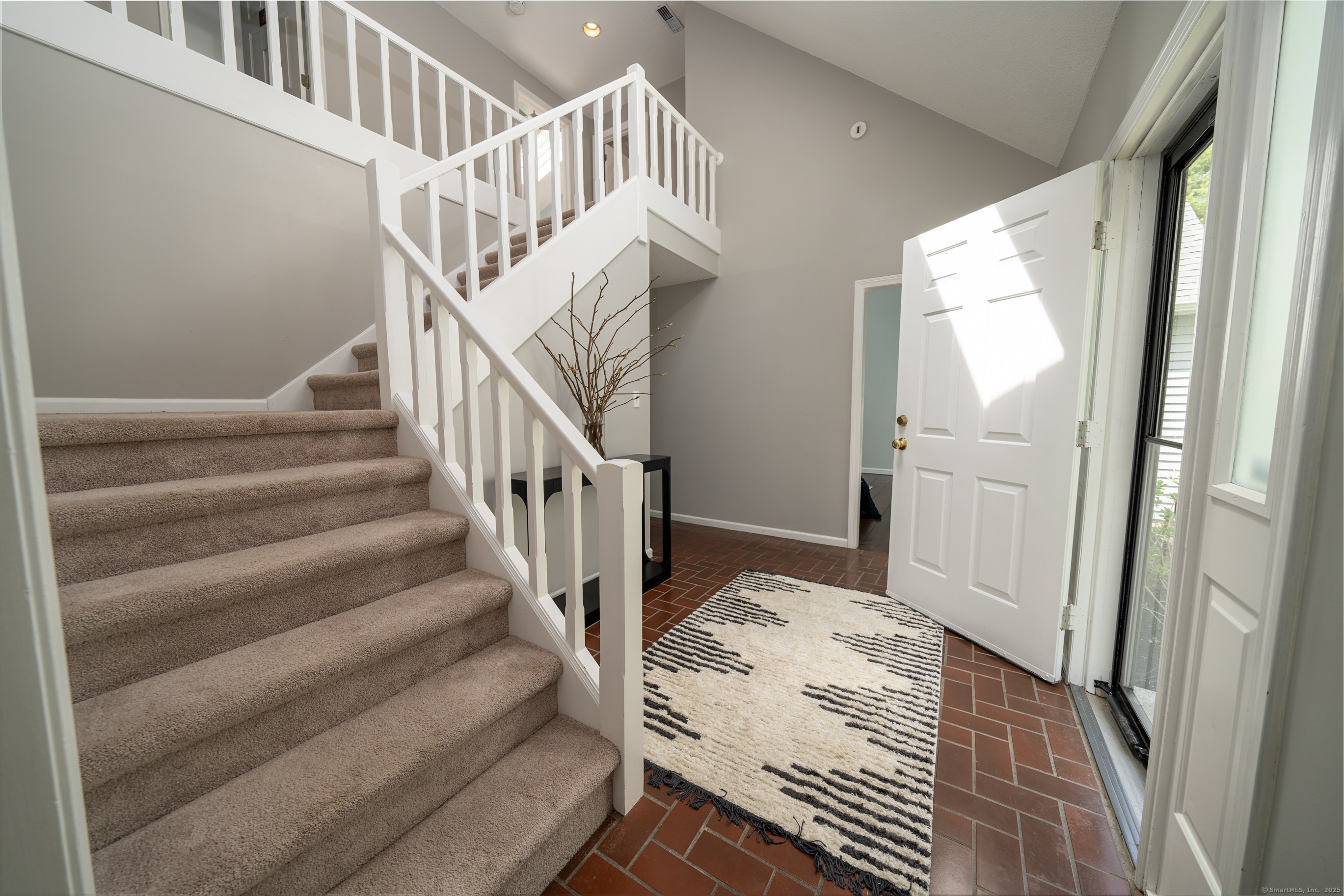 195 Summer Hill, Madison, Connecticut 06443