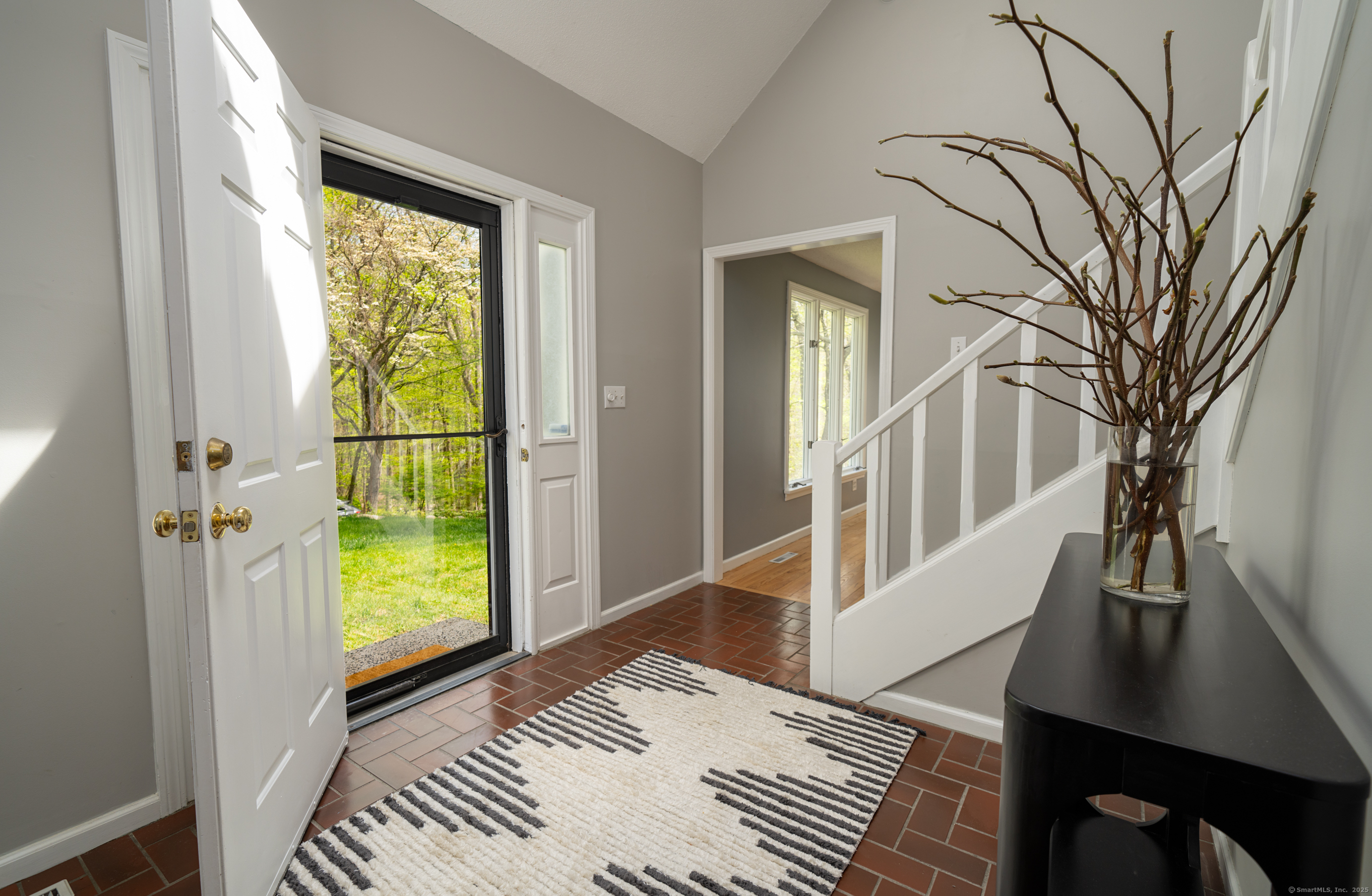 195 Summer Hill, Madison, Connecticut 06443