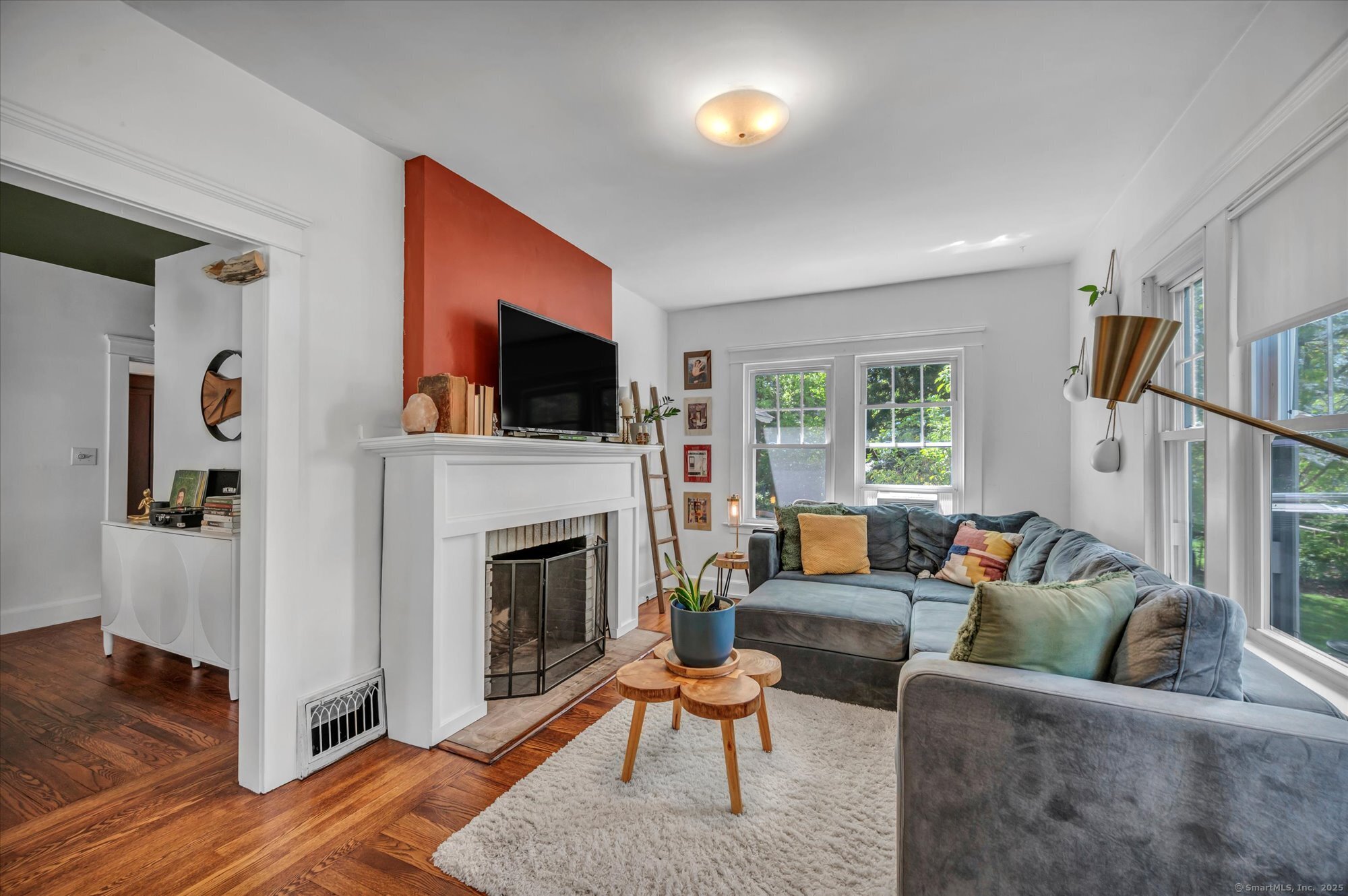 19 Orpington, Hamden, Connecticut 06517