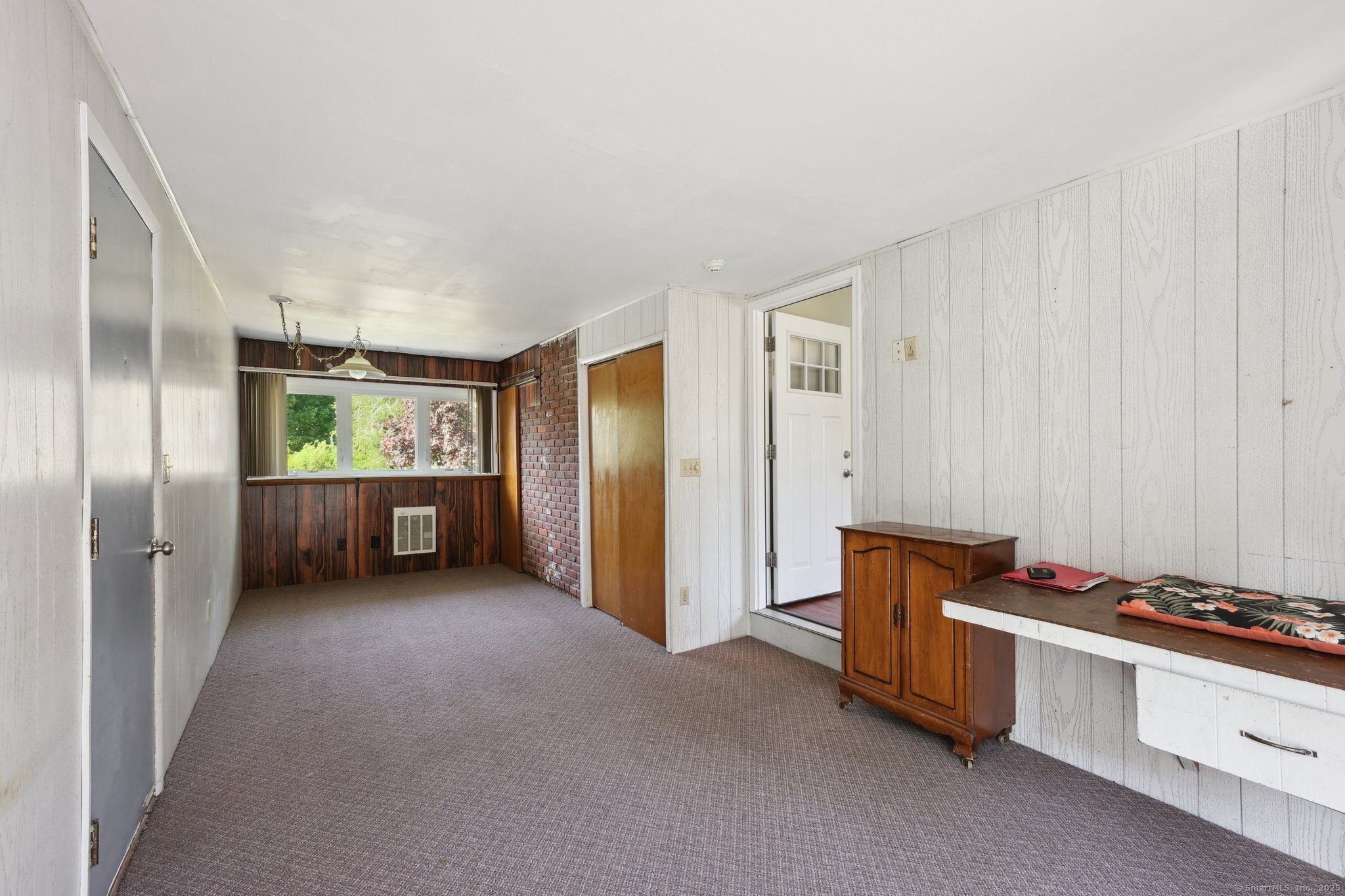 11 Jamestown, Hamden, Connecticut 06518