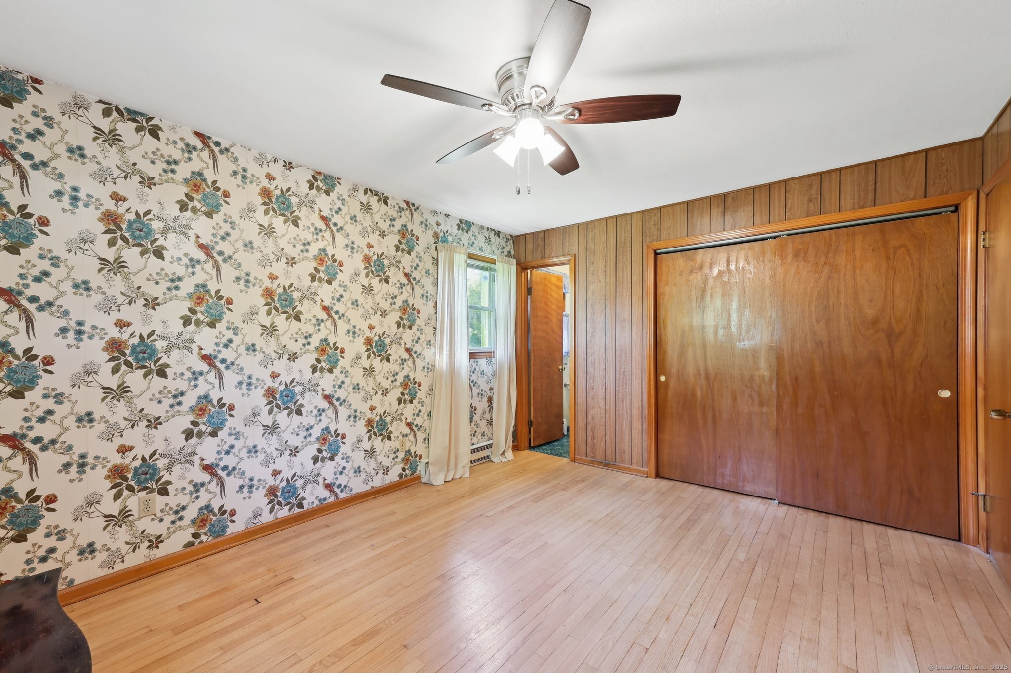 11 Jamestown, Hamden, Connecticut 06518