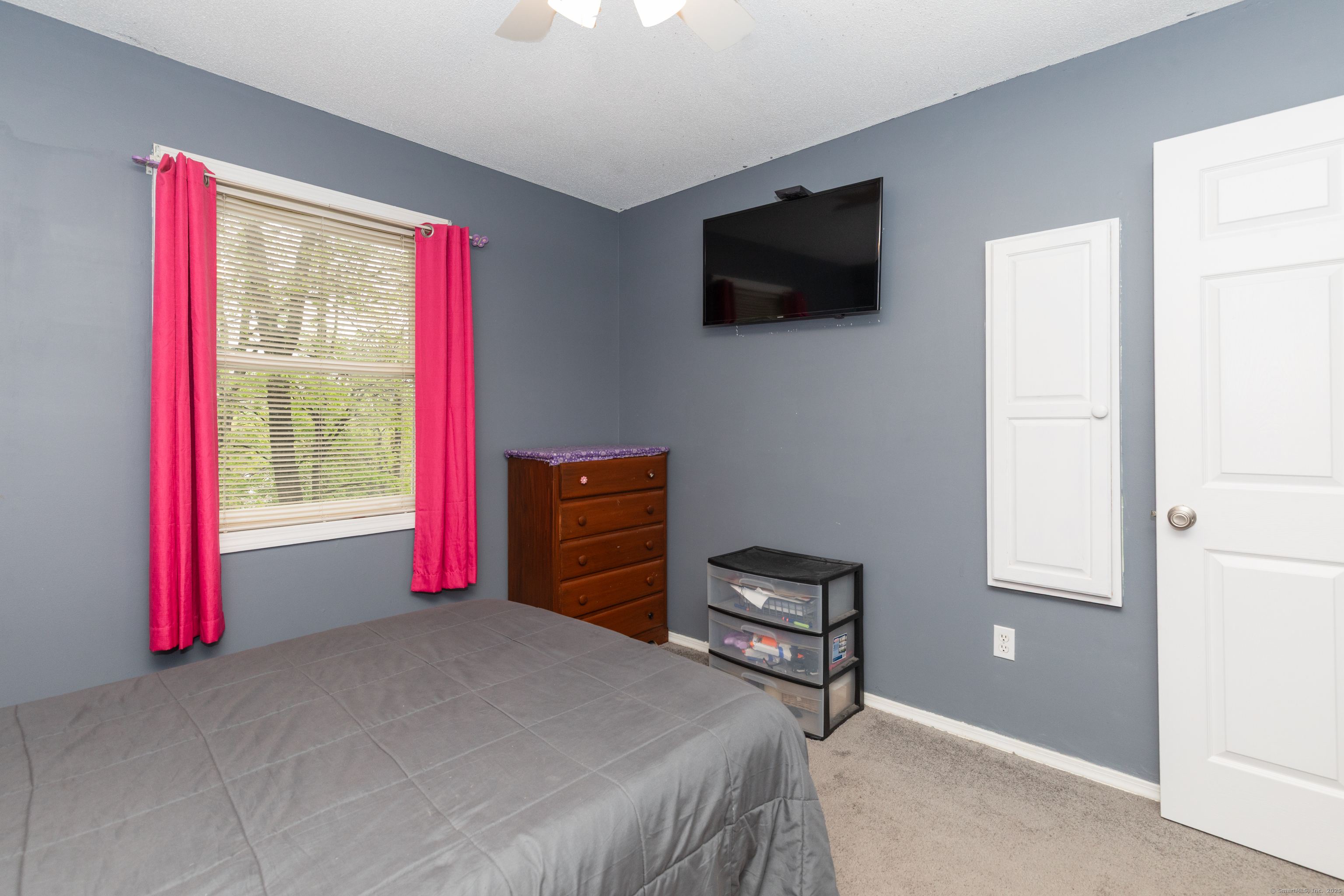 37 Crofut, Naugatuck, Connecticut 06770