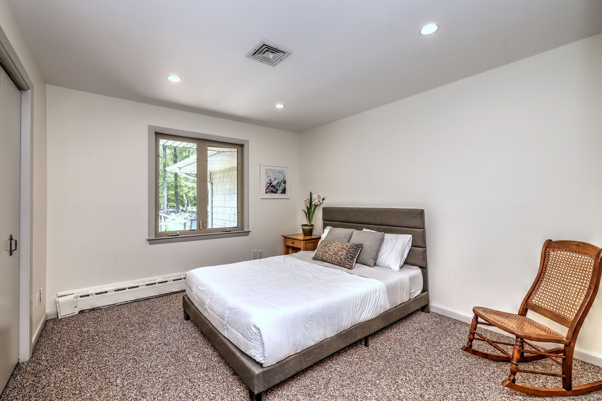 52 Deepdene, Trumbull, Connecticut 06611