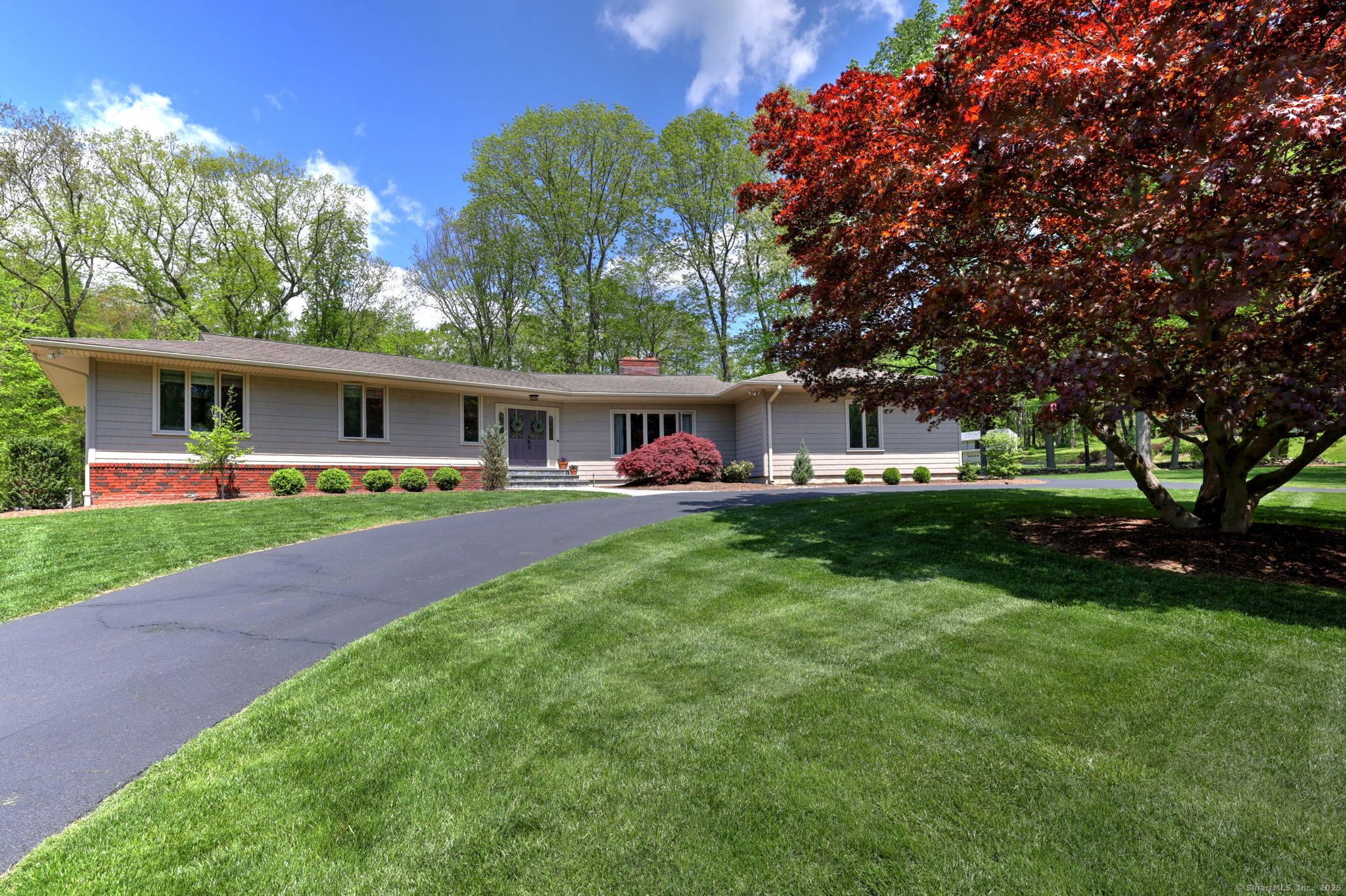 52 Deepdene, Trumbull, Connecticut 06611