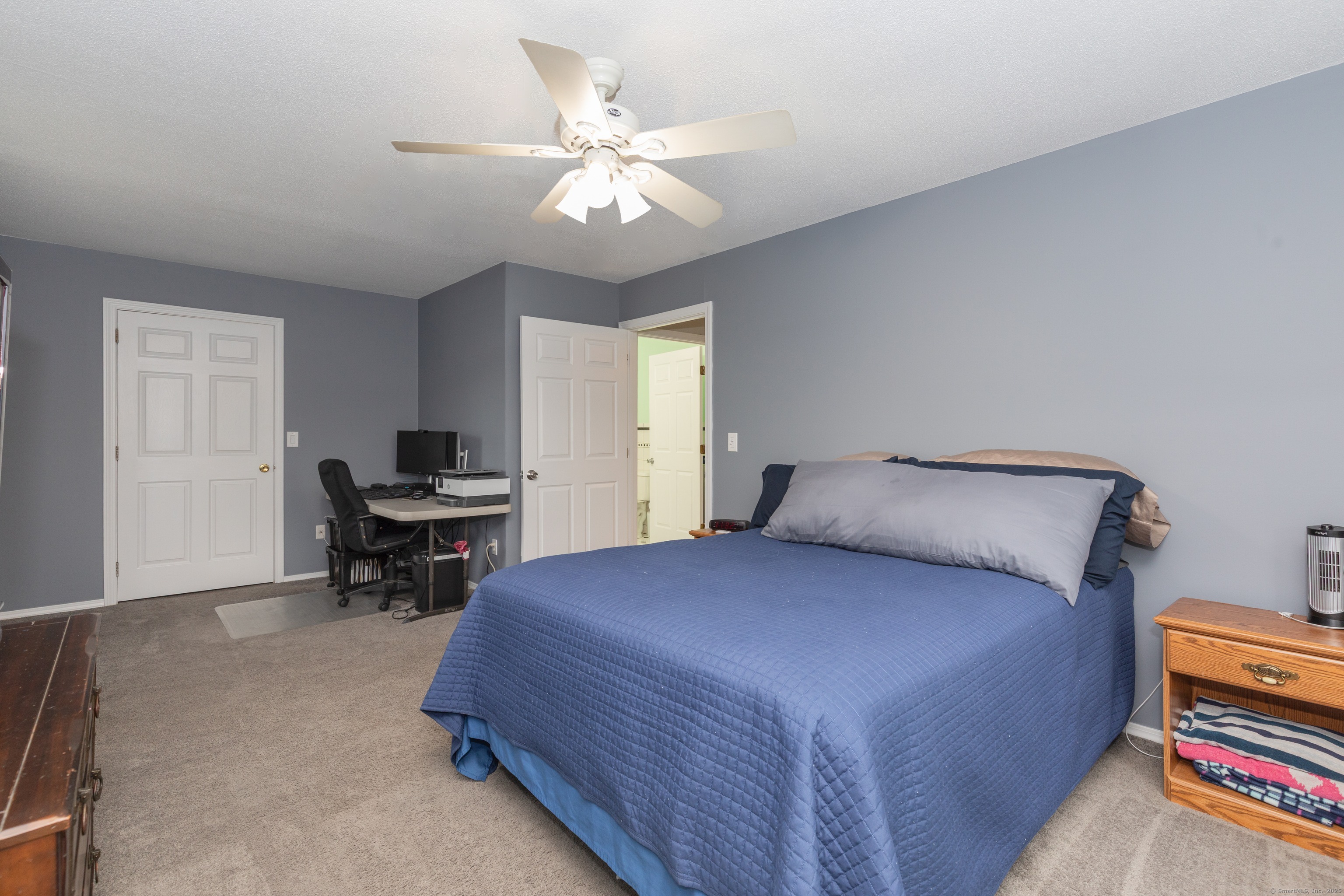37 Crofut, Naugatuck, Connecticut 06770