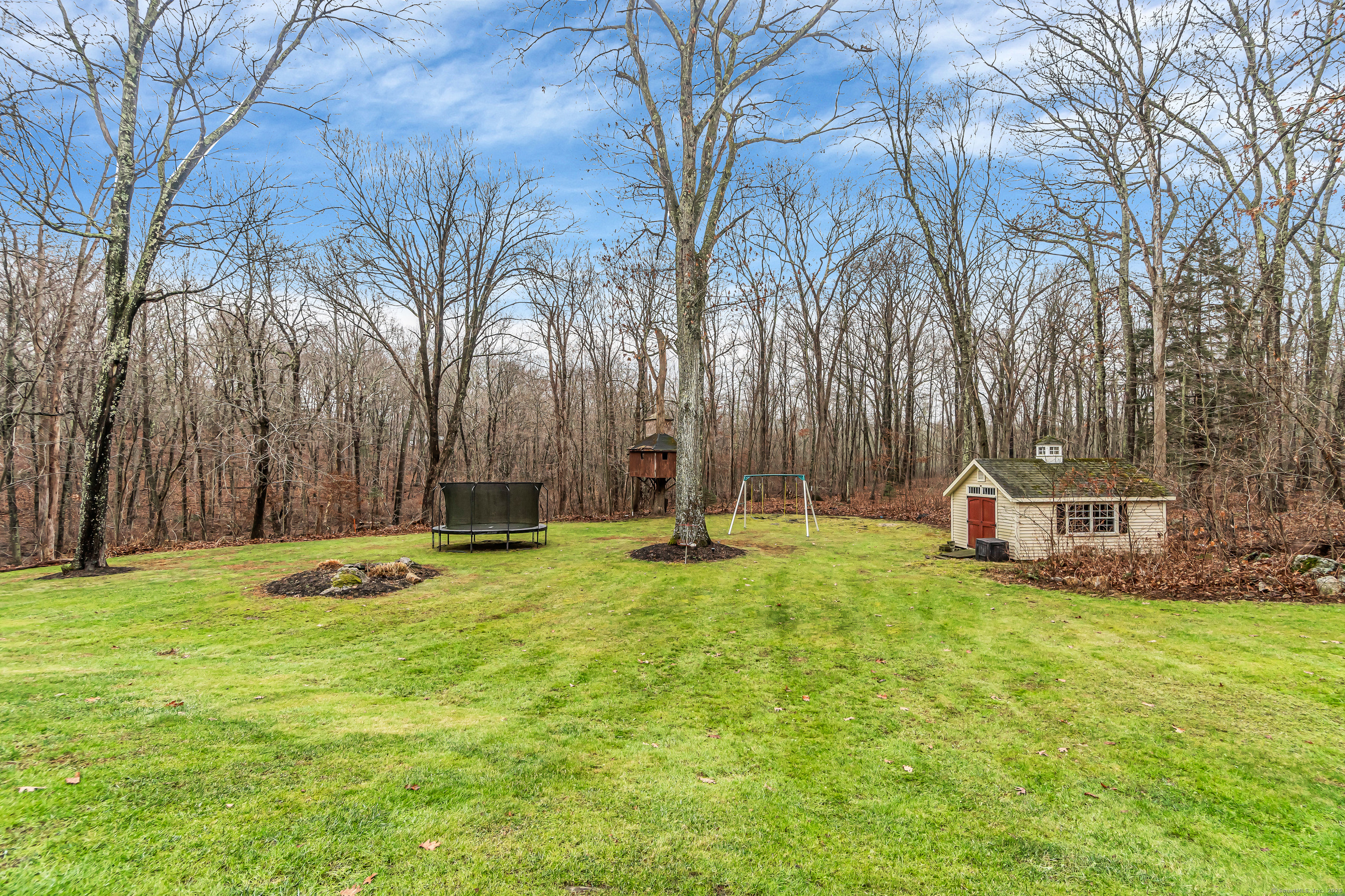 38 Marlin, Newtown, Connecticut 06482