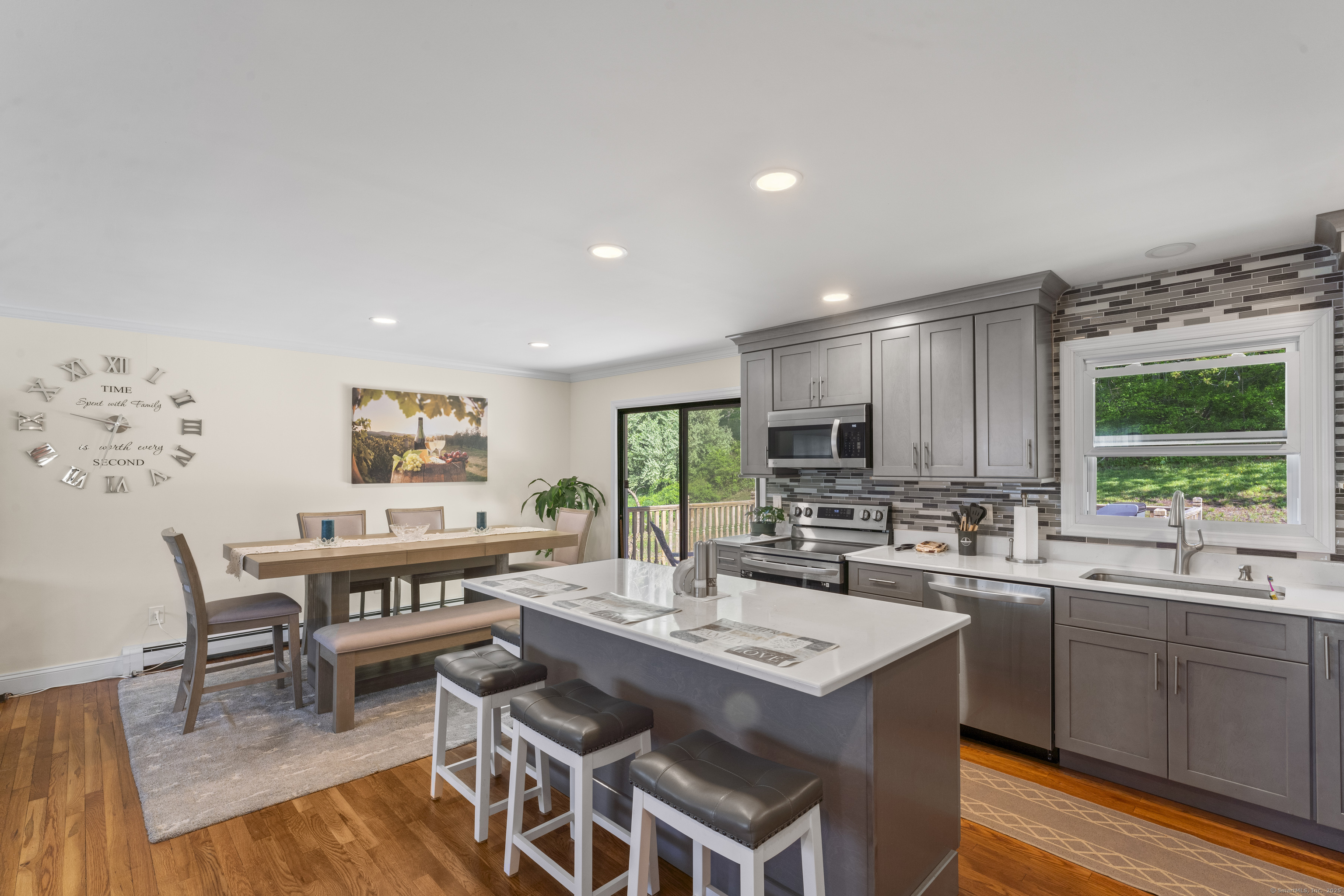 47 Riverside, Newtown, Connecticut 06482