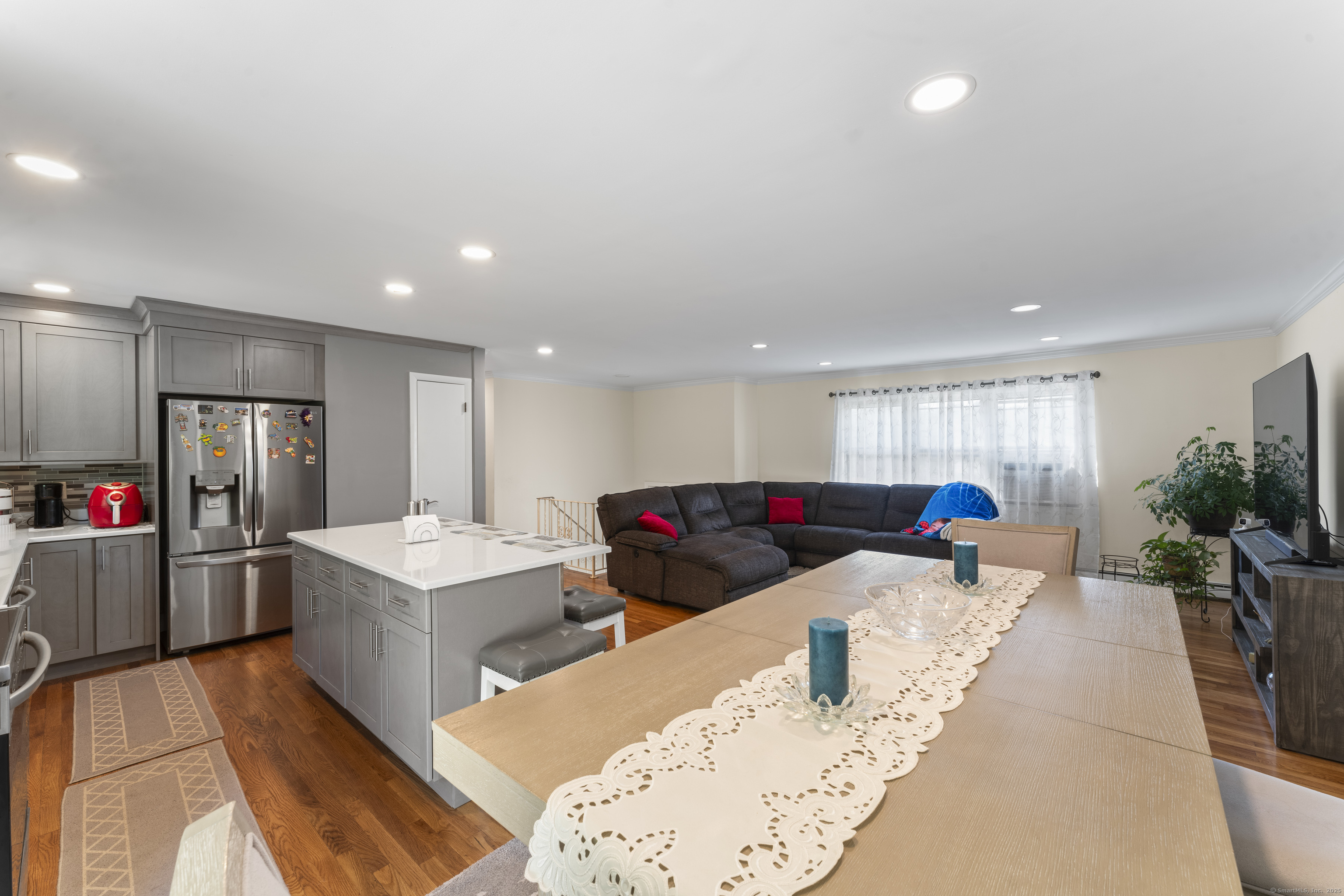 47 Riverside, Newtown, Connecticut 06482