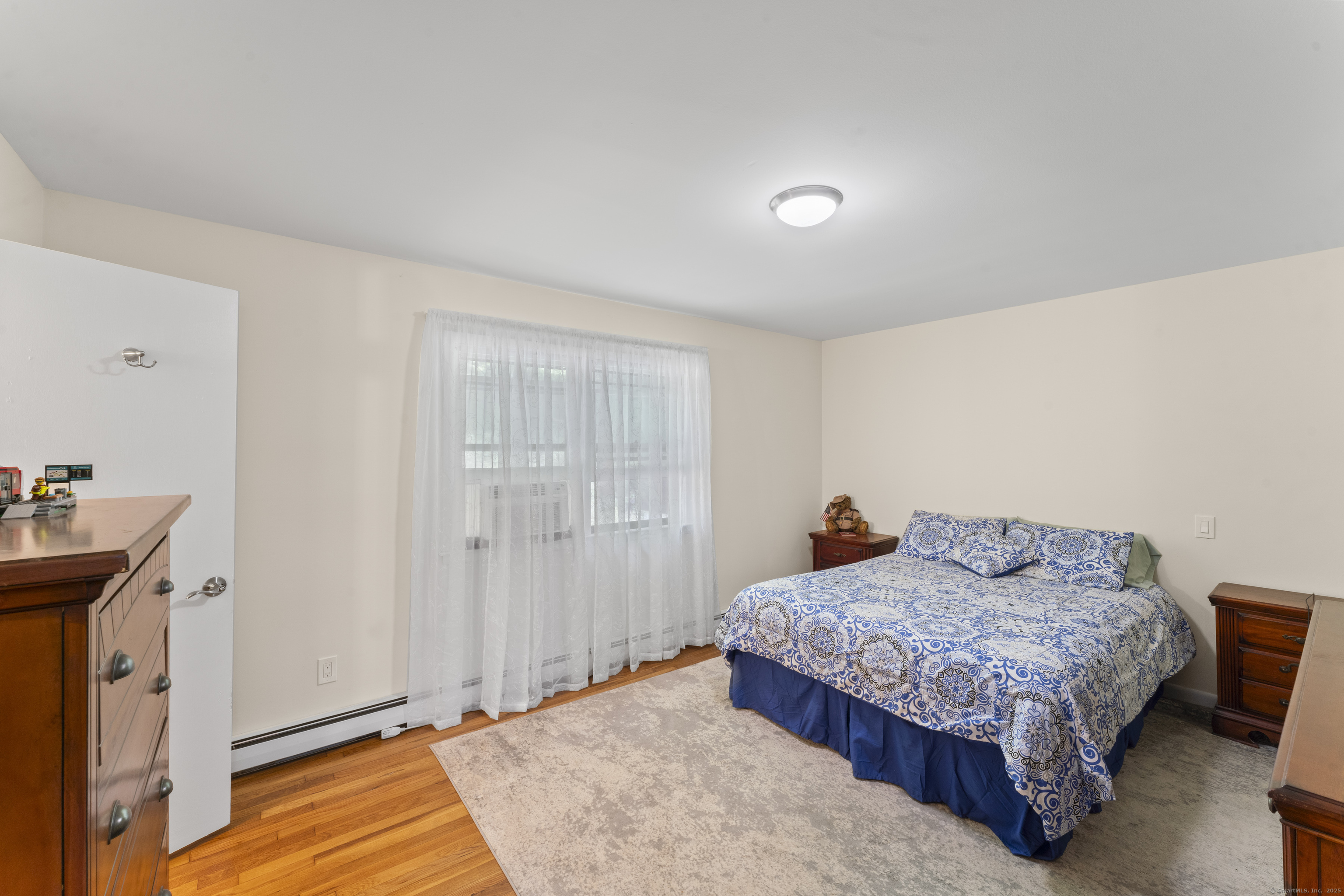 47 Riverside, Newtown, Connecticut 06482
