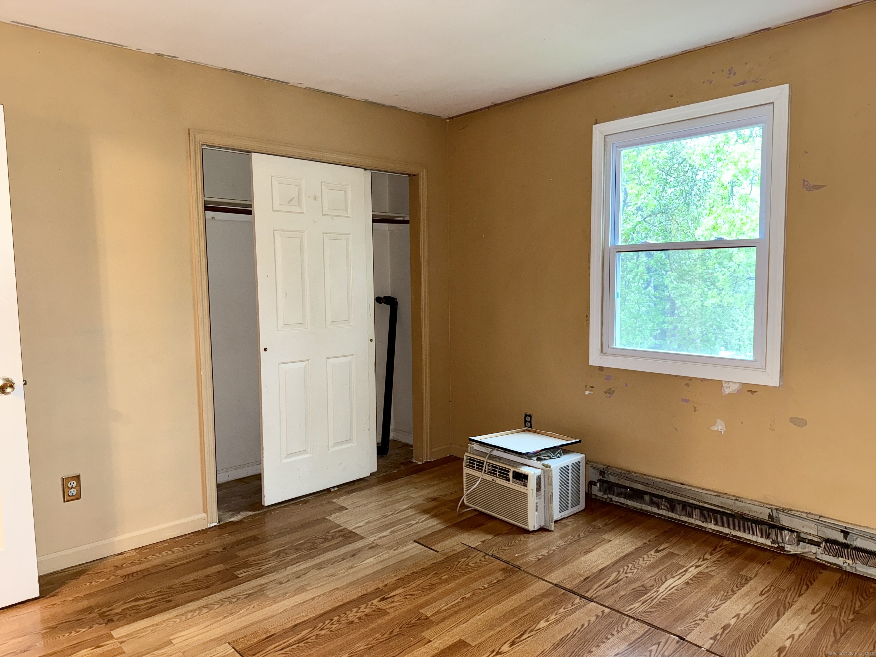 35 Leonard, Stratford, Connecticut 06614