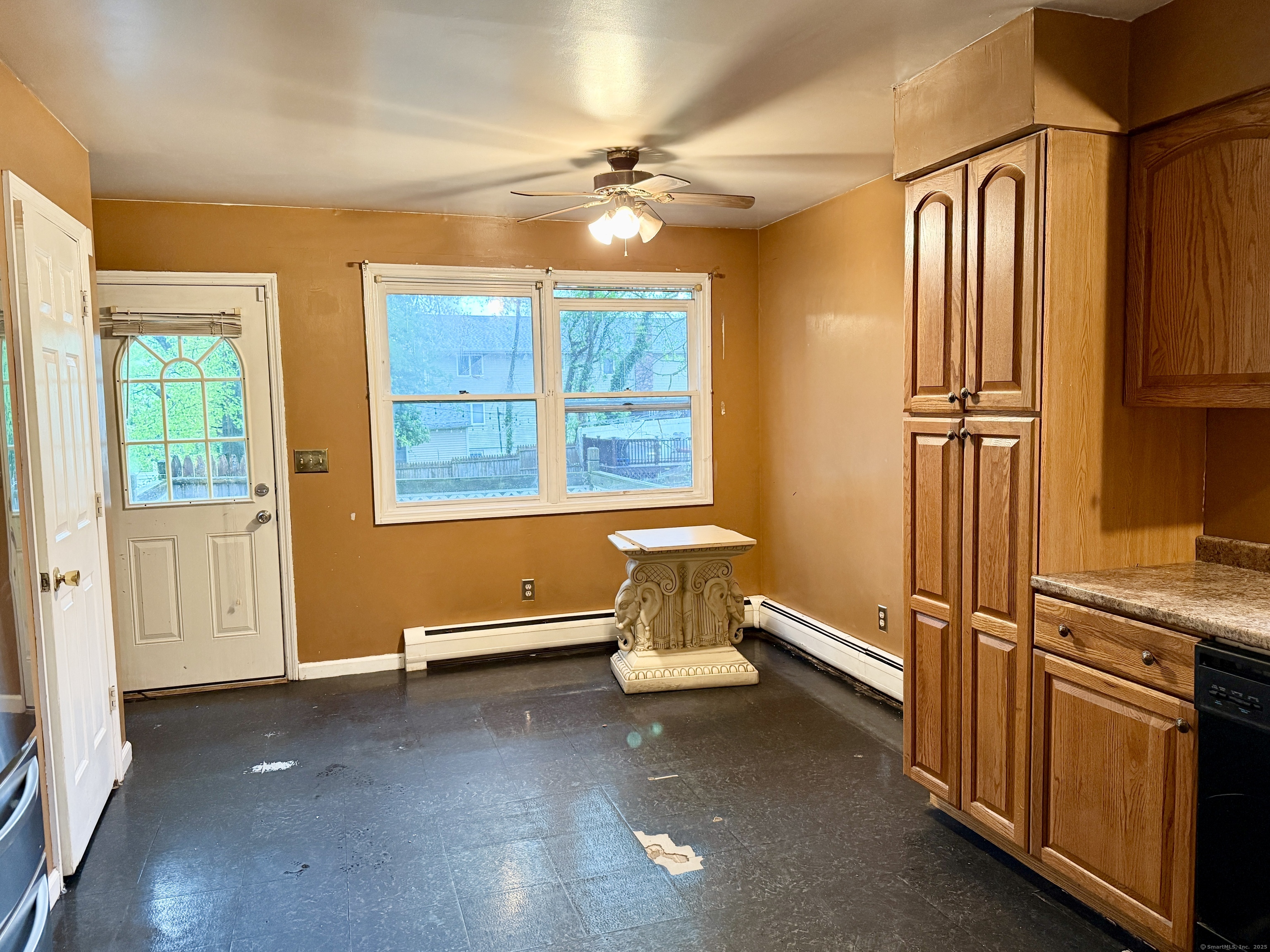 35 Leonard, Stratford, Connecticut 06614