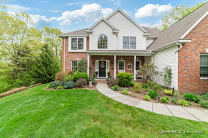 Homes for sale in Woodbury, CT | 45 North Gate Rd, Woodbury, CT 06798 | MLS# 24092553