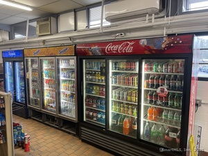 Homes for sale in Vernon, CT | 1237 Hartford Turnpike, Vernon, CT 06066 | MLS# 24094698