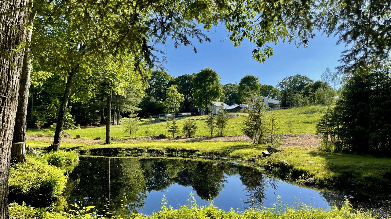 58 Botsford Hill, Newtown, Connecticut 06470