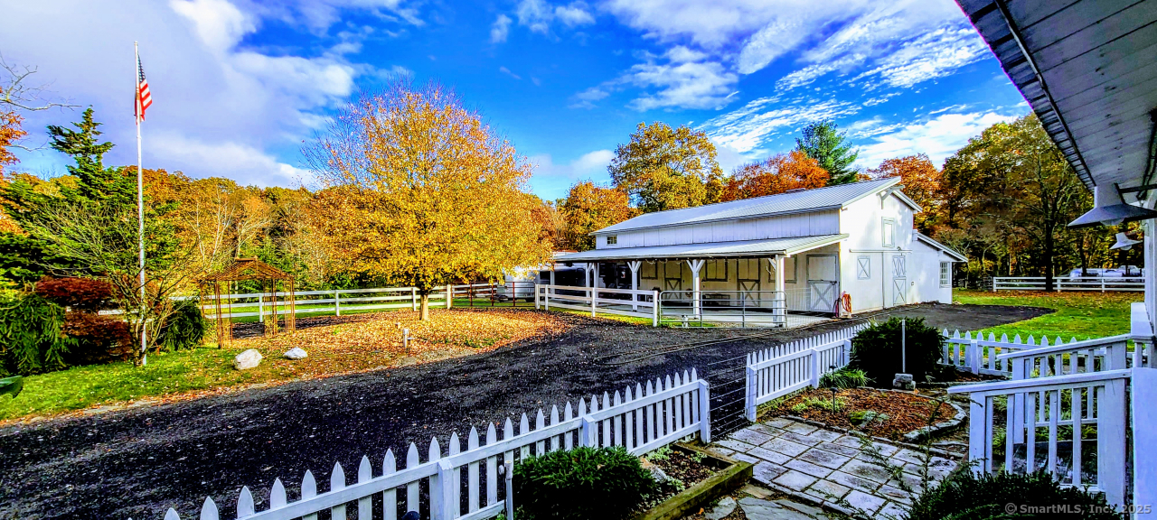 58 Botsford Hill, Newtown, Connecticut 06470