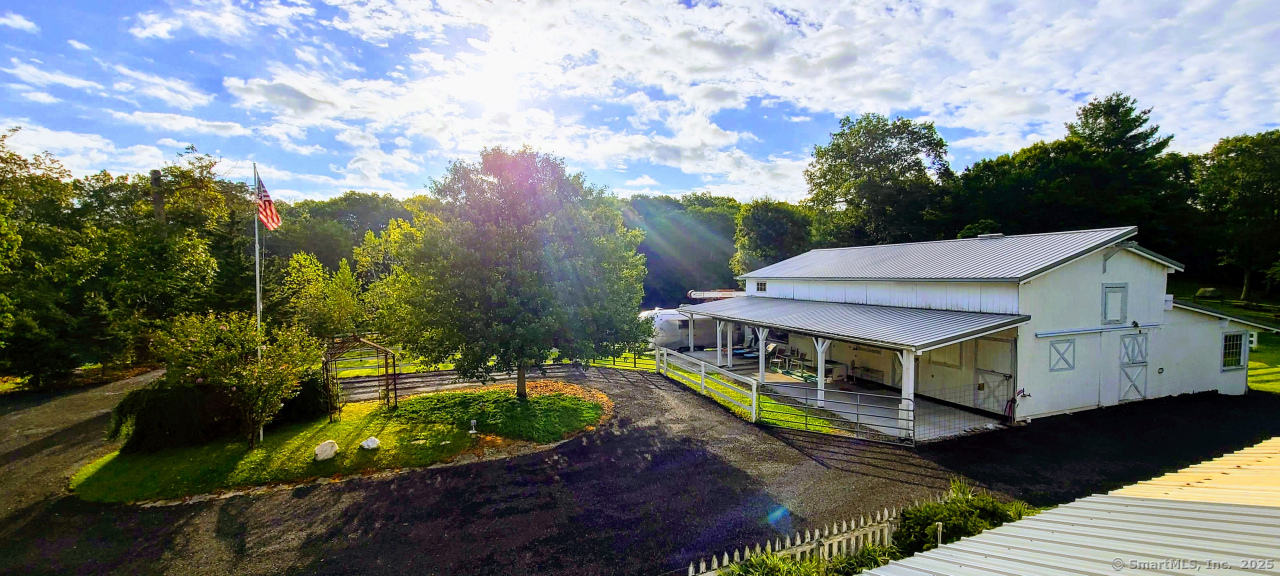 58 Botsford Hill, Newtown, Connecticut 06470
