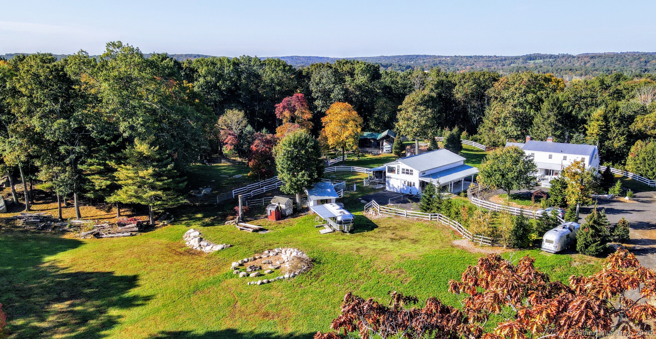 58 Botsford Hill, Newtown, Connecticut 06470