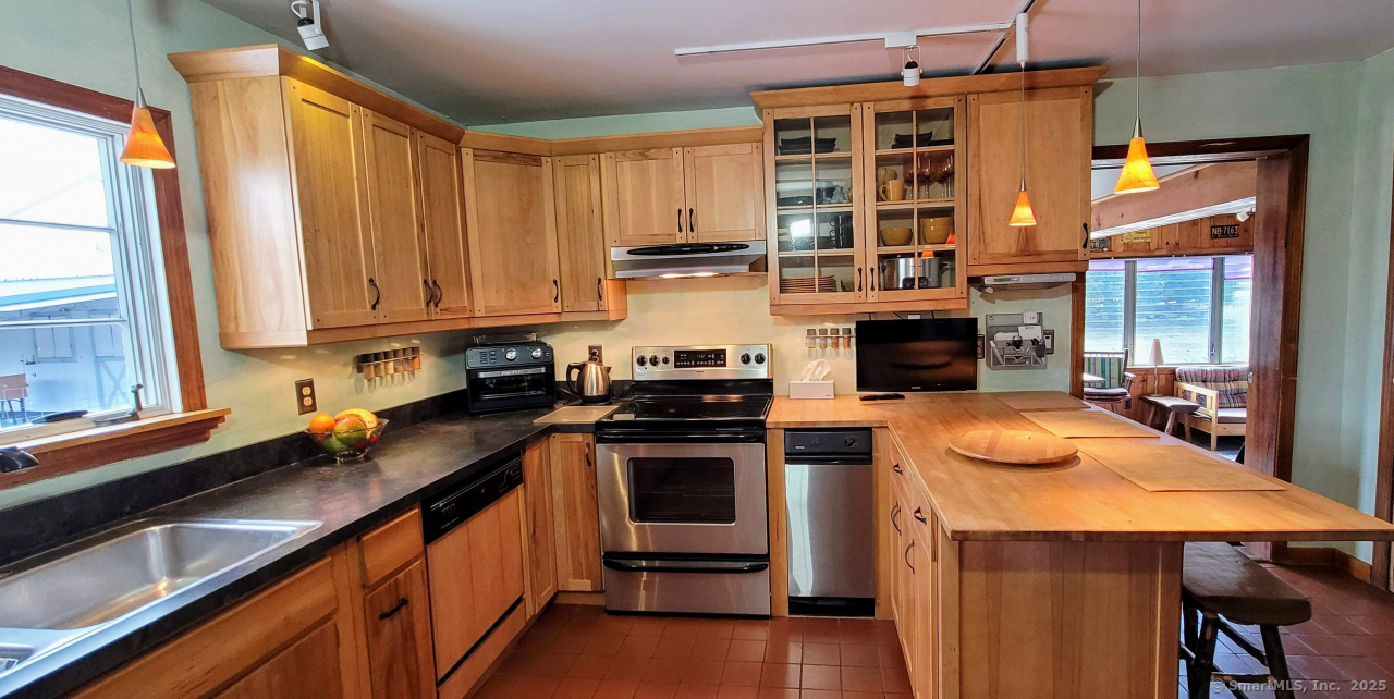 58 Botsford Hill, Newtown, Connecticut 06470