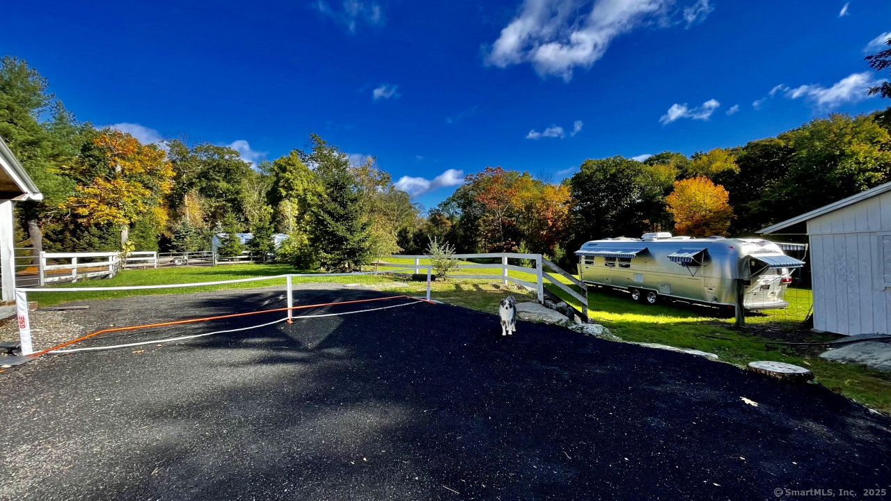 58 Botsford Hill, Newtown, Connecticut 06470