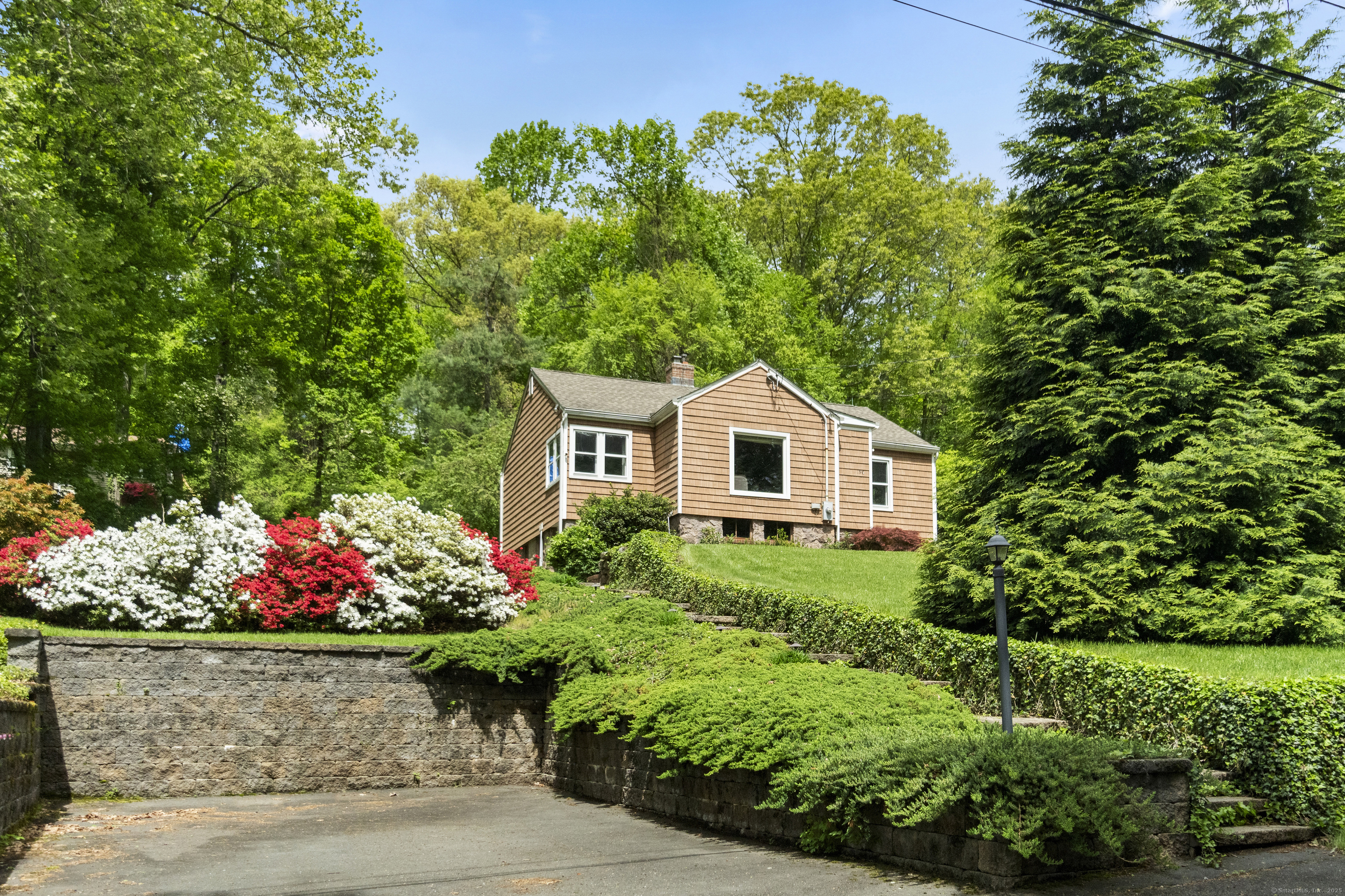 196 Harrison, Cheshire, Connecticut 06410