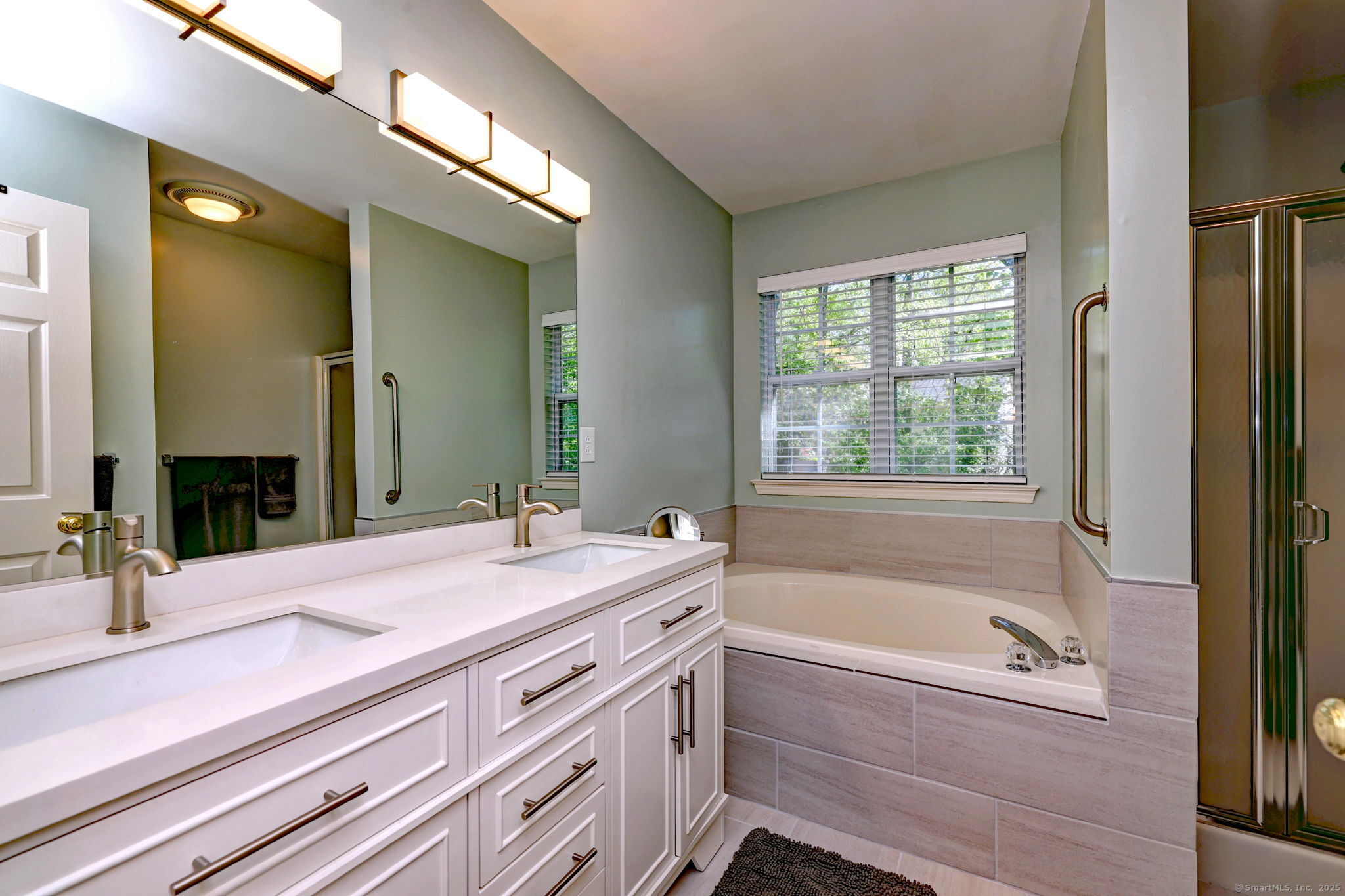 166 Acorn, Milford, Connecticut 06461