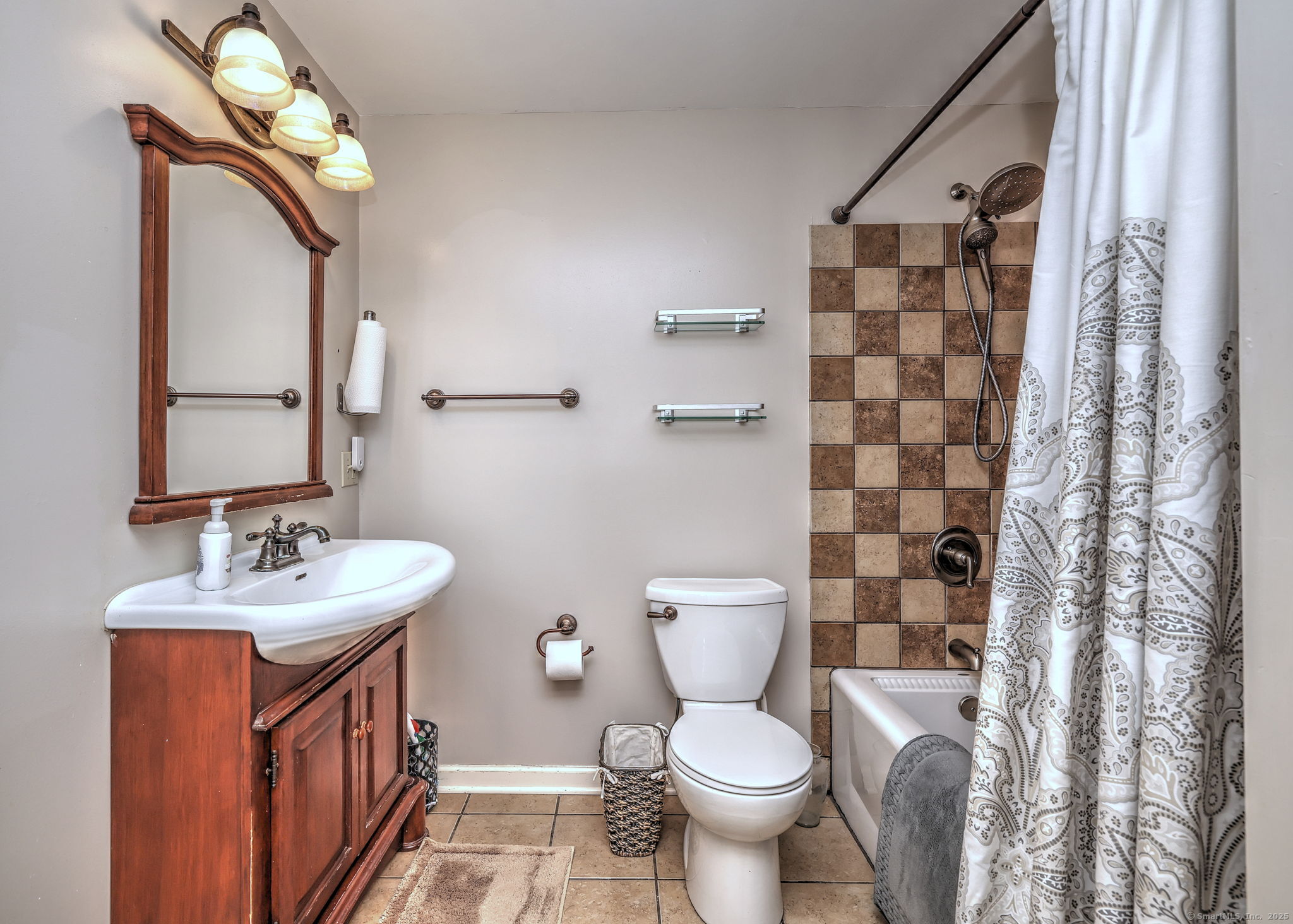 166 Acorn, Milford, Connecticut 06461