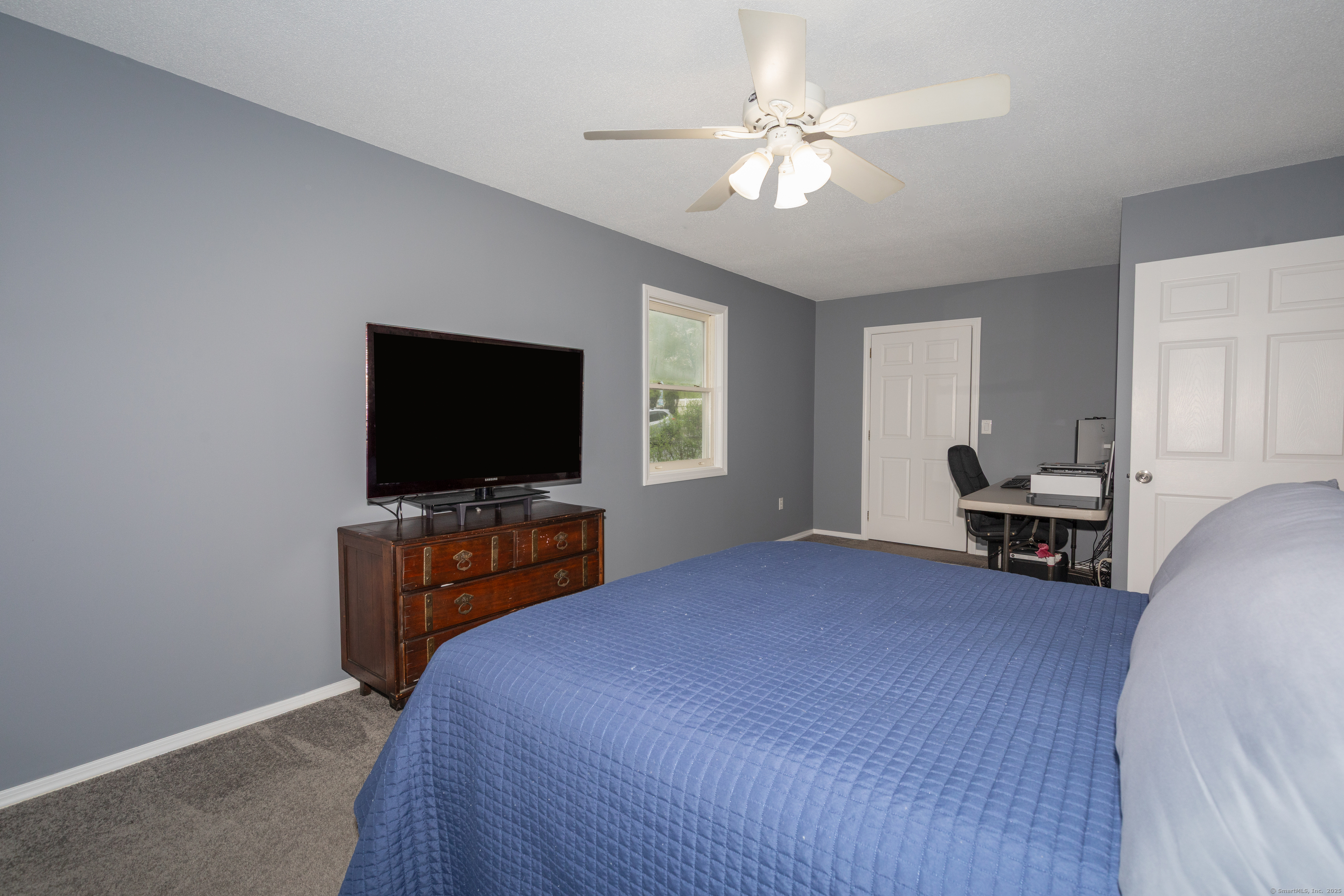 37 Crofut, Naugatuck, Connecticut 06770