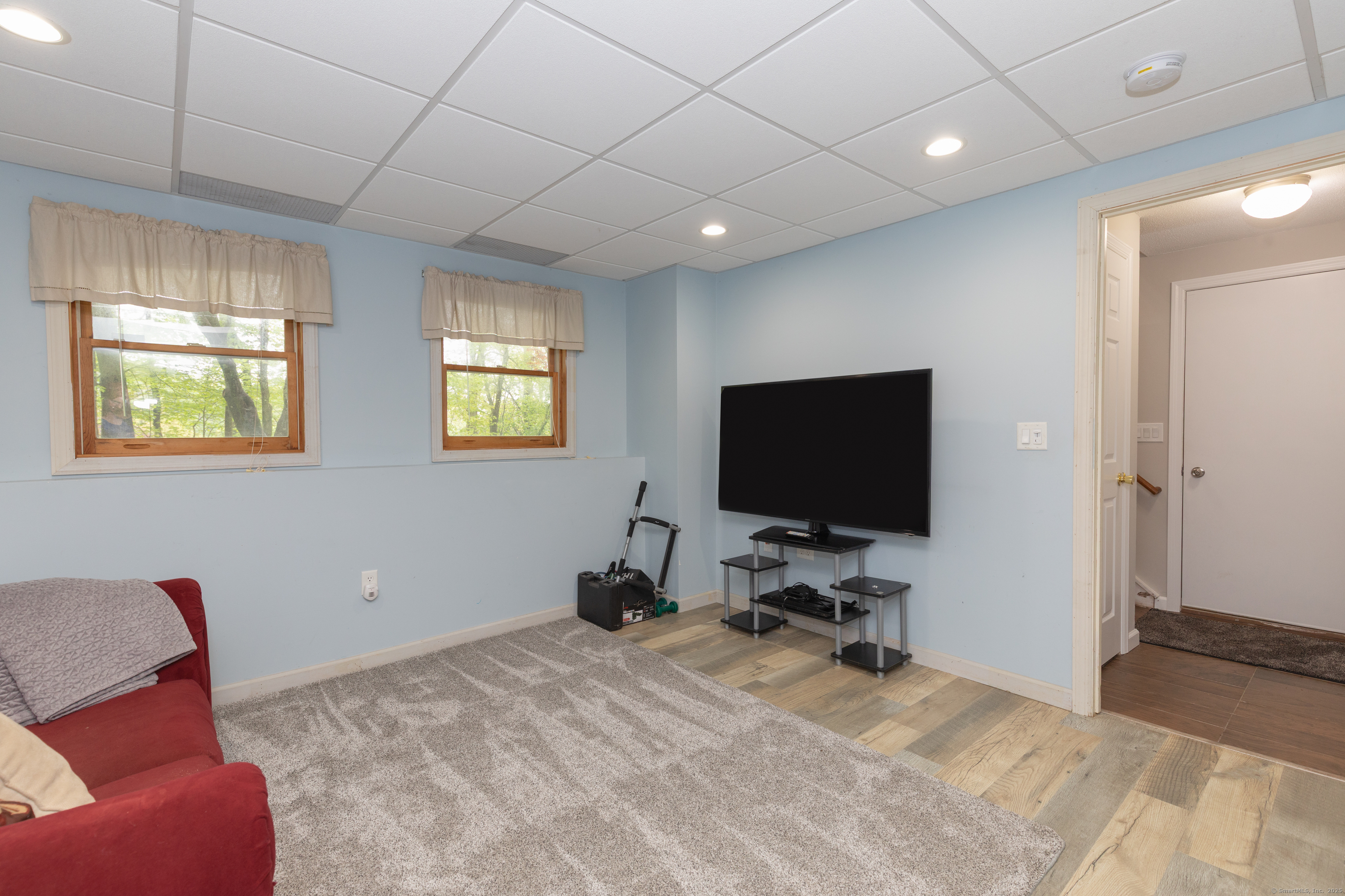 37 Crofut, Naugatuck, Connecticut 06770