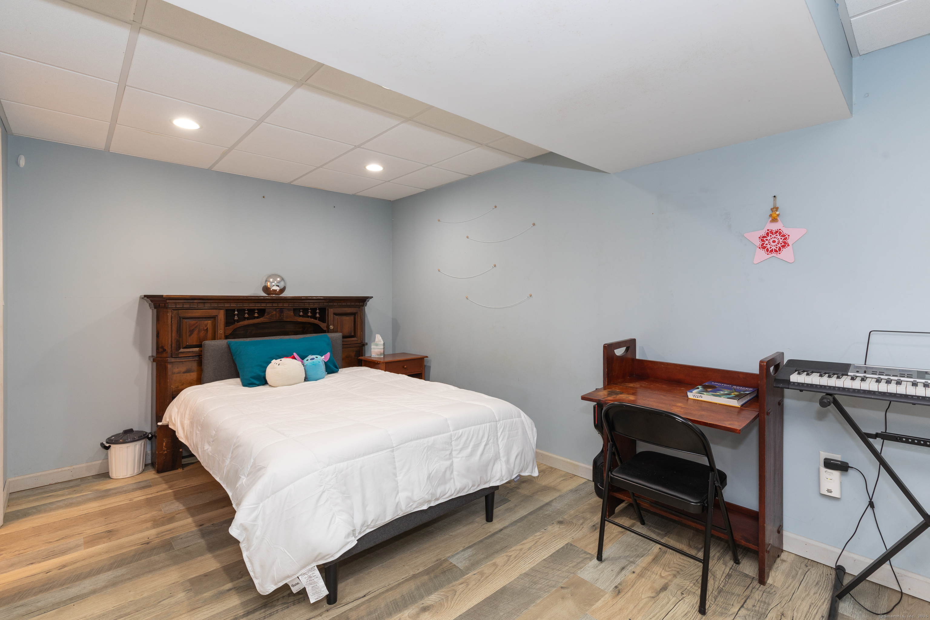 37 Crofut, Naugatuck, Connecticut 06770