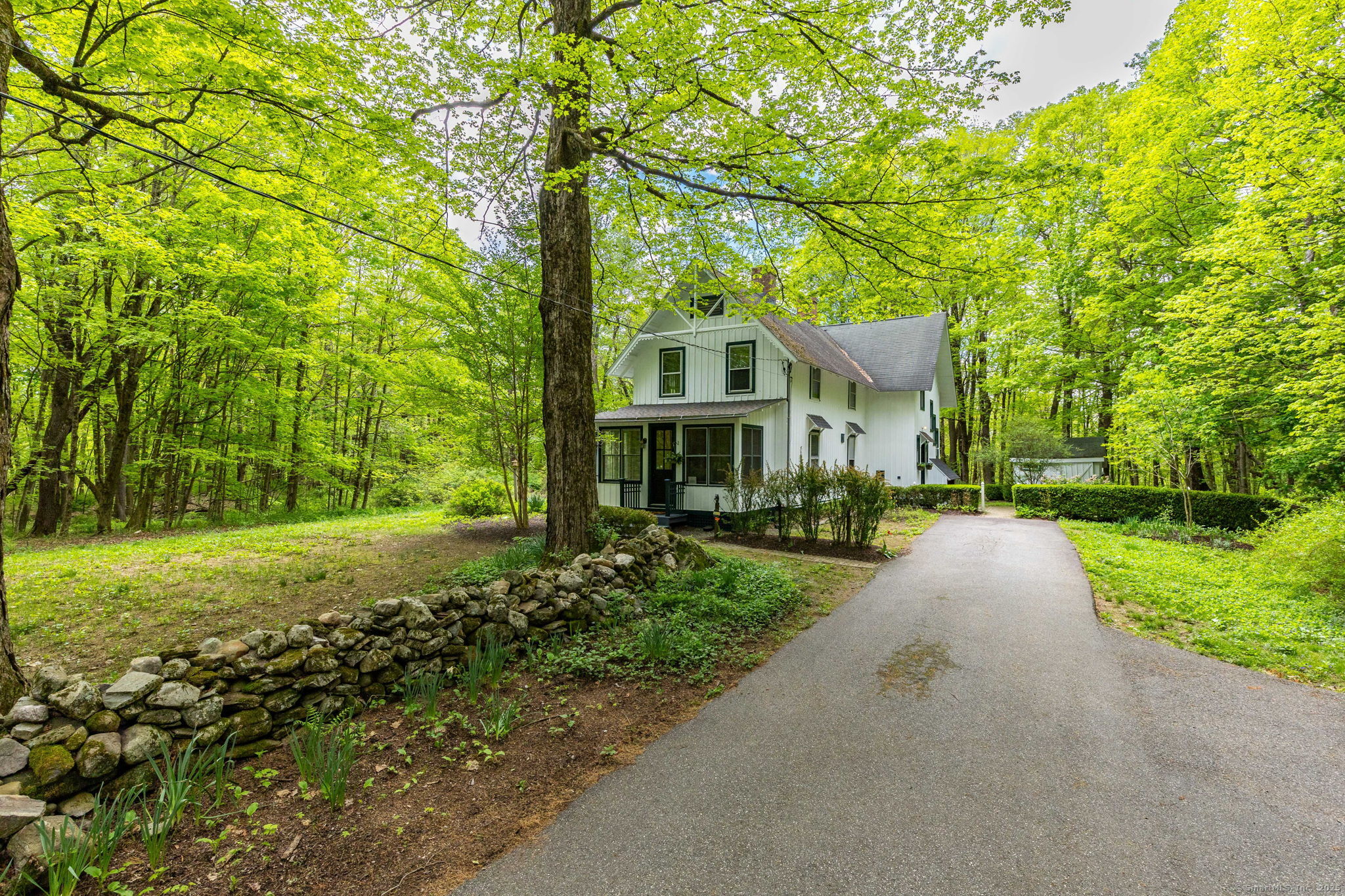 329 Litchfield, Morris, Connecticut 06763