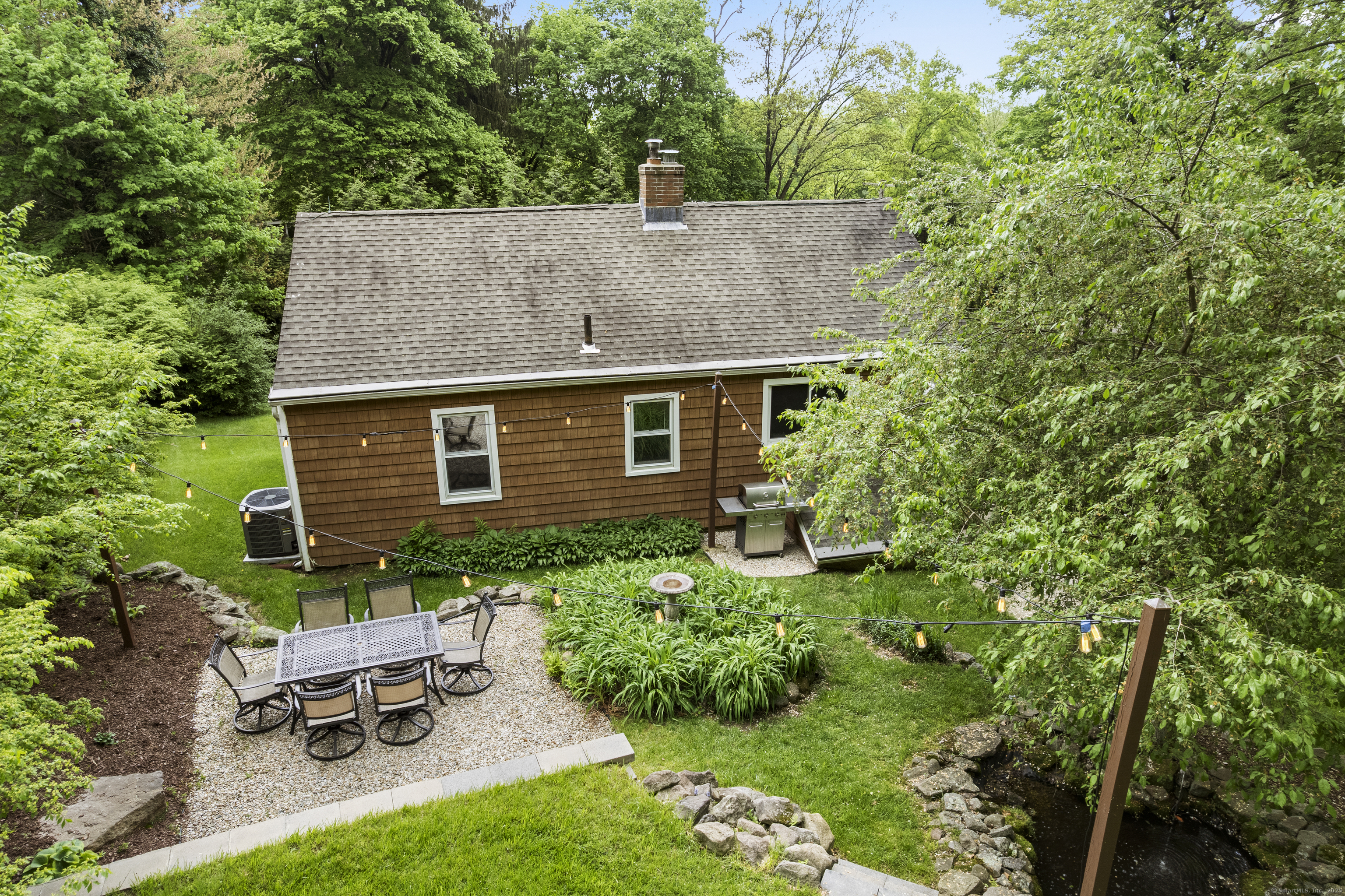 196 Harrison, Cheshire, Connecticut 06410
