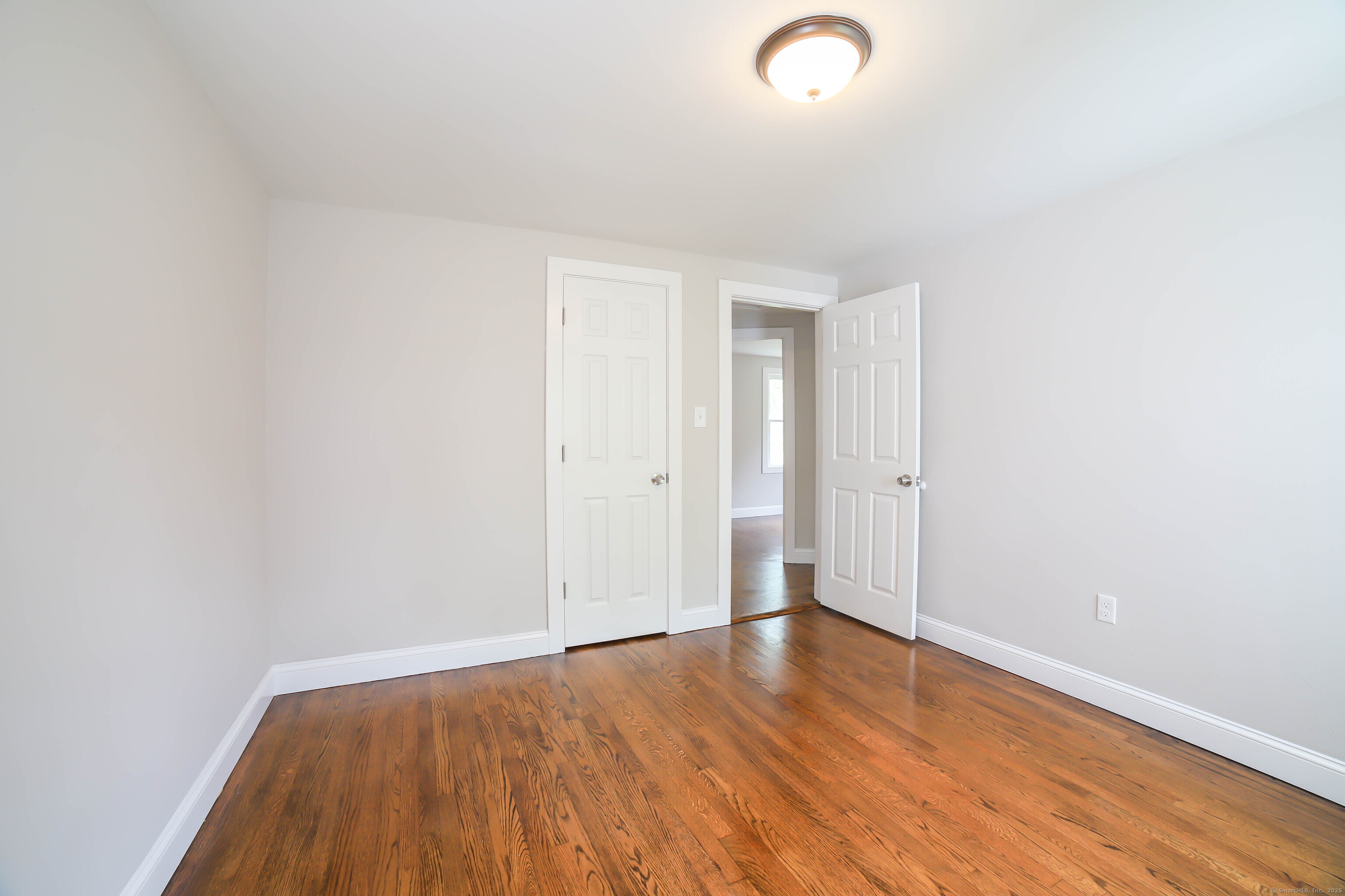 523 Newhall, Hamden, Connecticut 06517